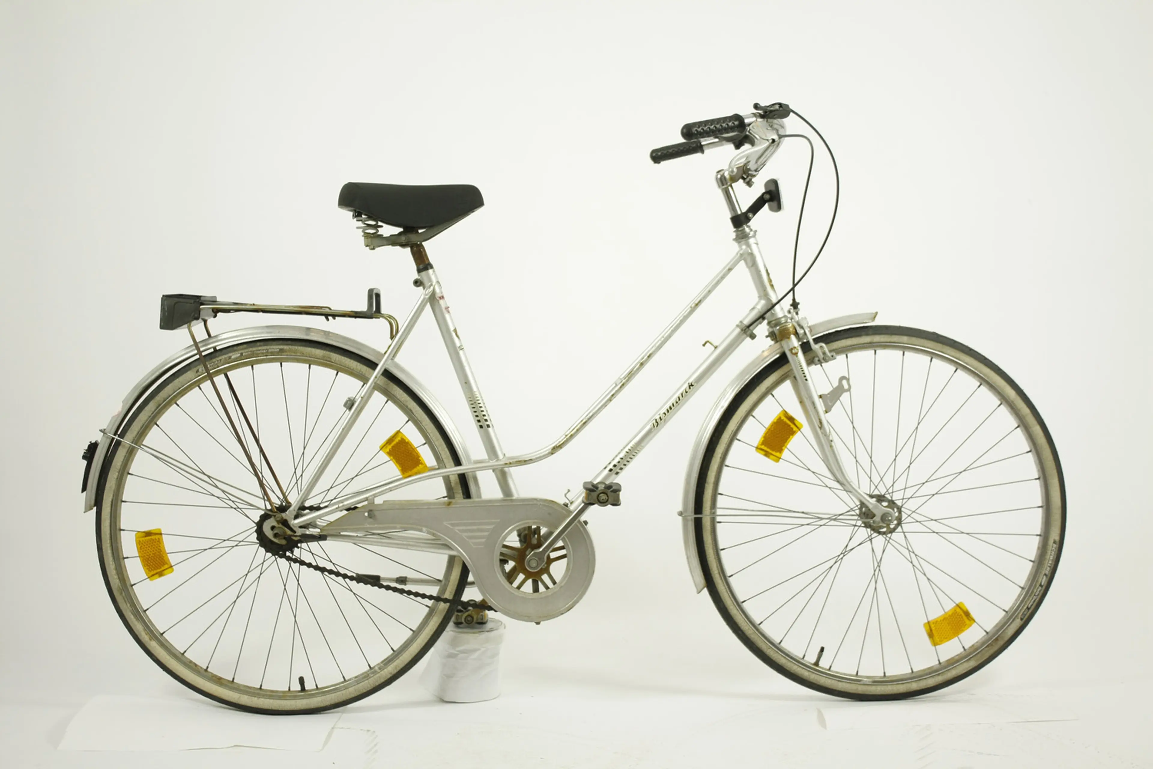 1. Bicicleta dama Bismark Reconditionata