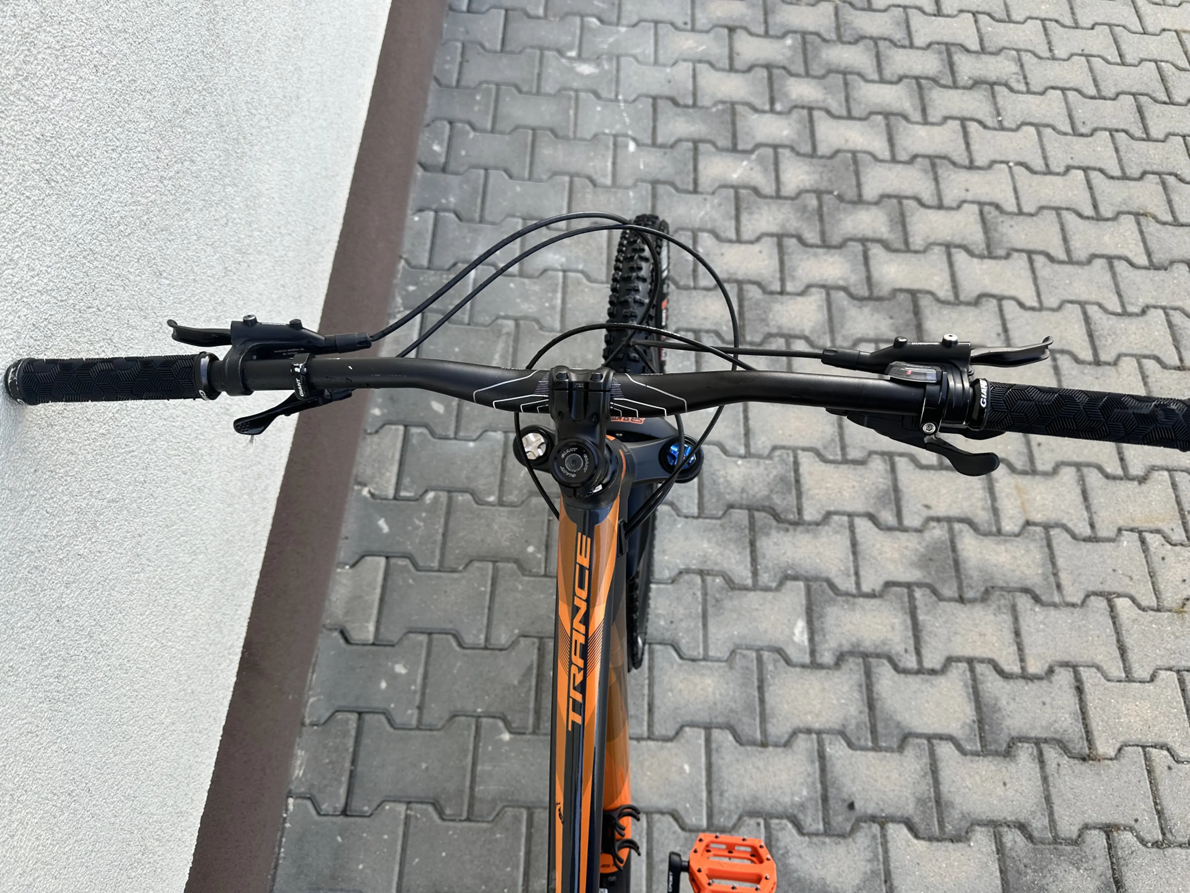 5. Bicicleta full-suspension enduro Giant trance 3 2019