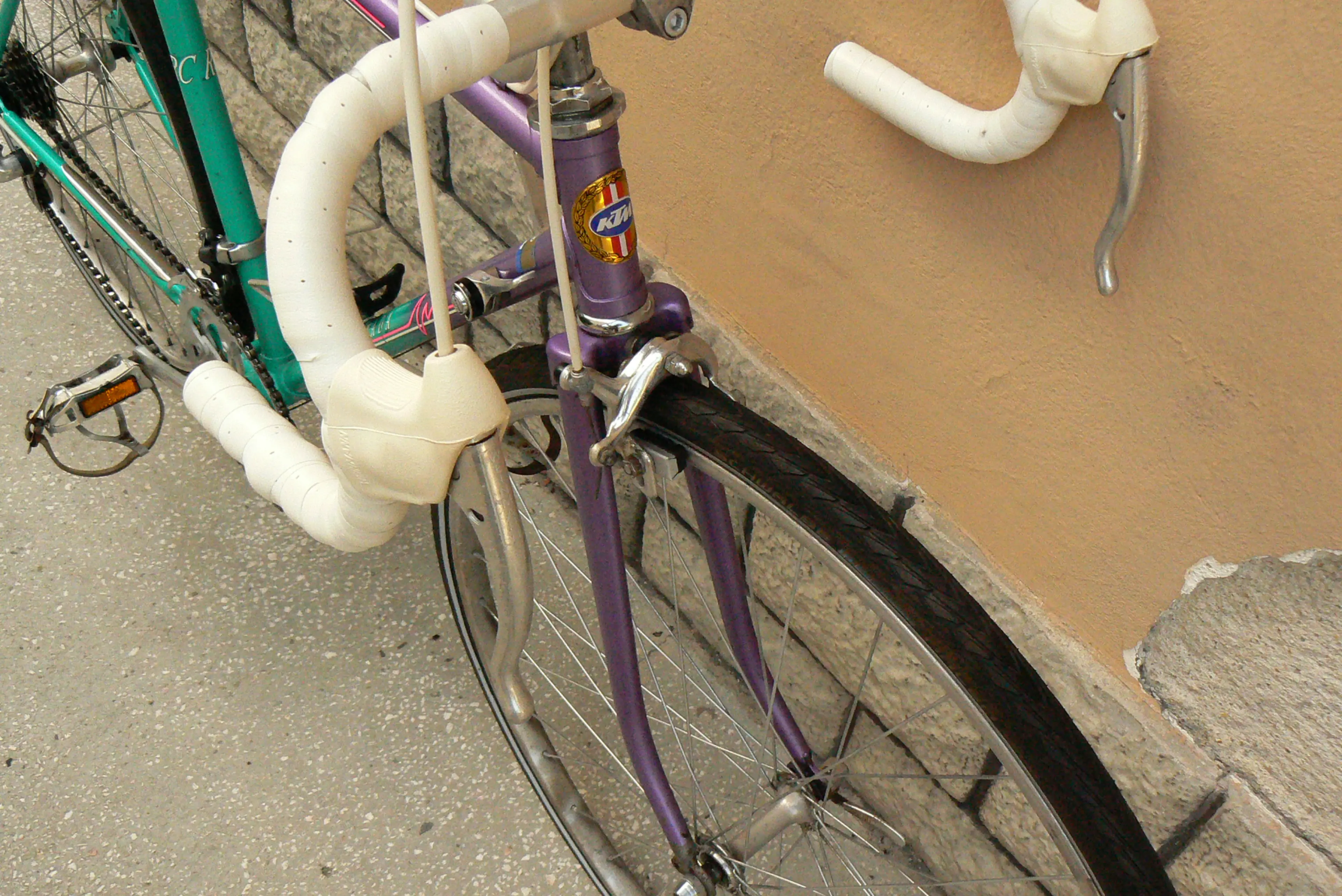 2. Bicicleta semicurisiera vintage KTM