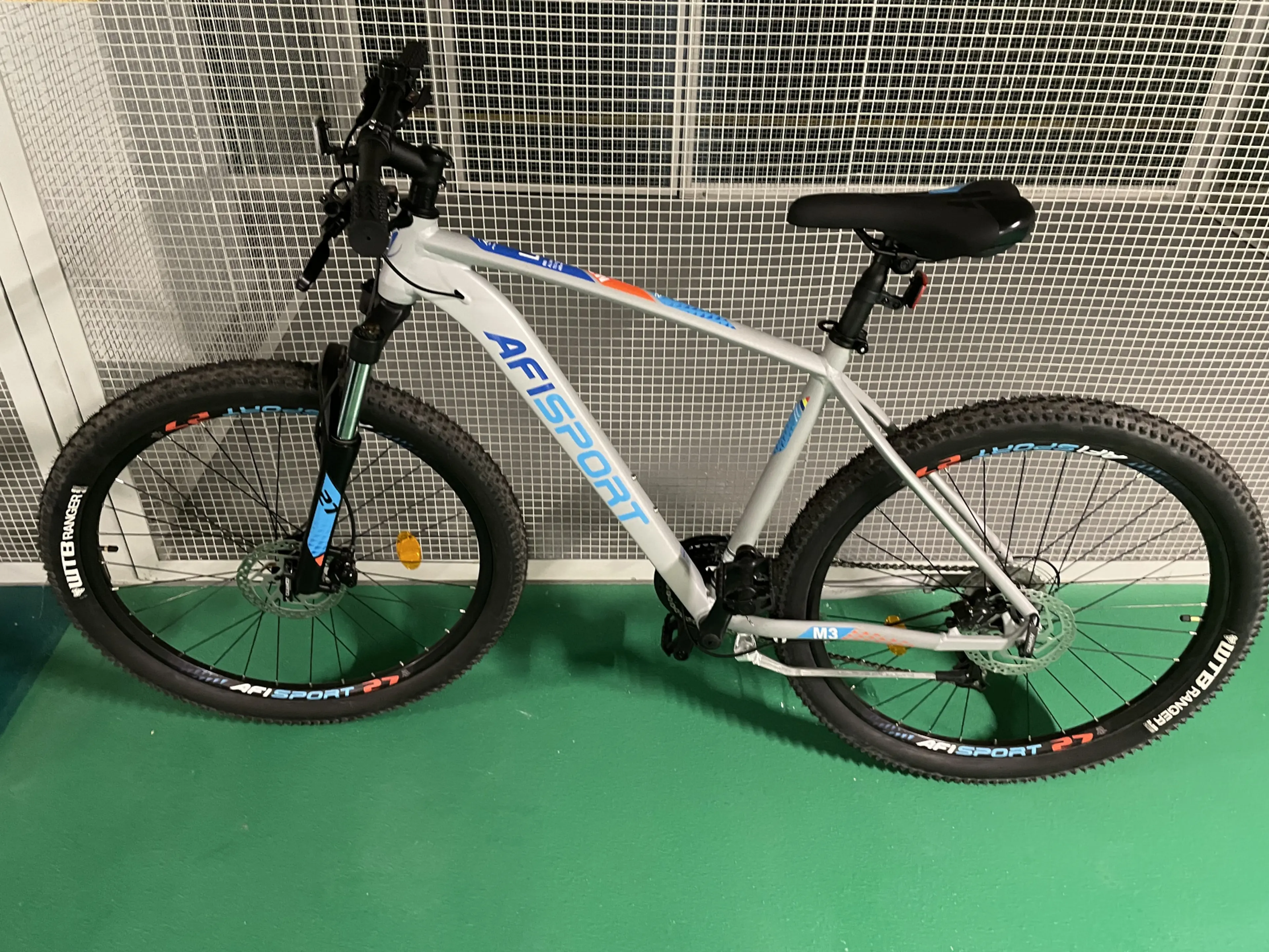 1. Bicicletă MTB AFISport M3 cadru L, 27.5cm