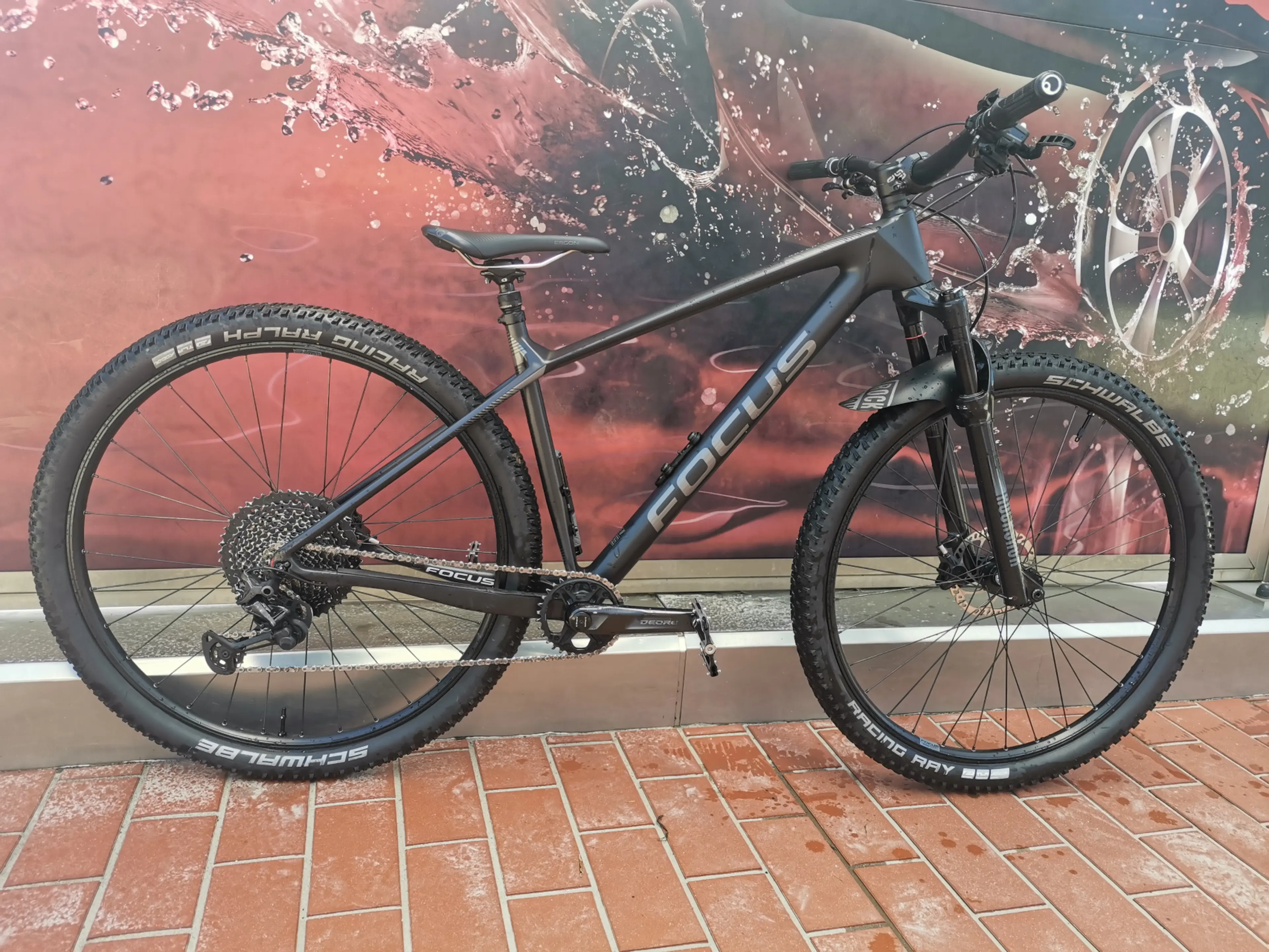 1. Bicicleta mtb XC Focus Raven 8.6 carbon M 29 1x12 XT dropper