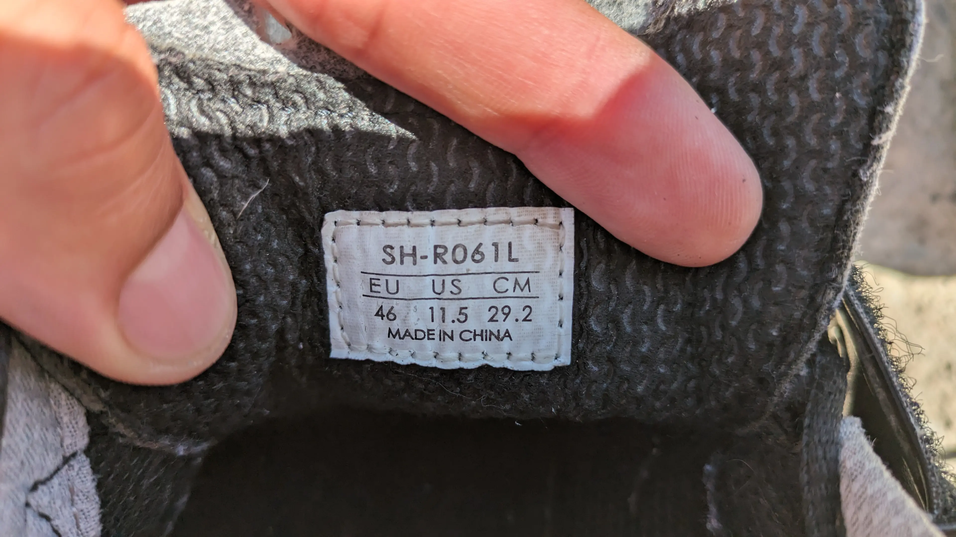 4. Pantofi / papuci ciclism Shimano SH-R061L mar.46