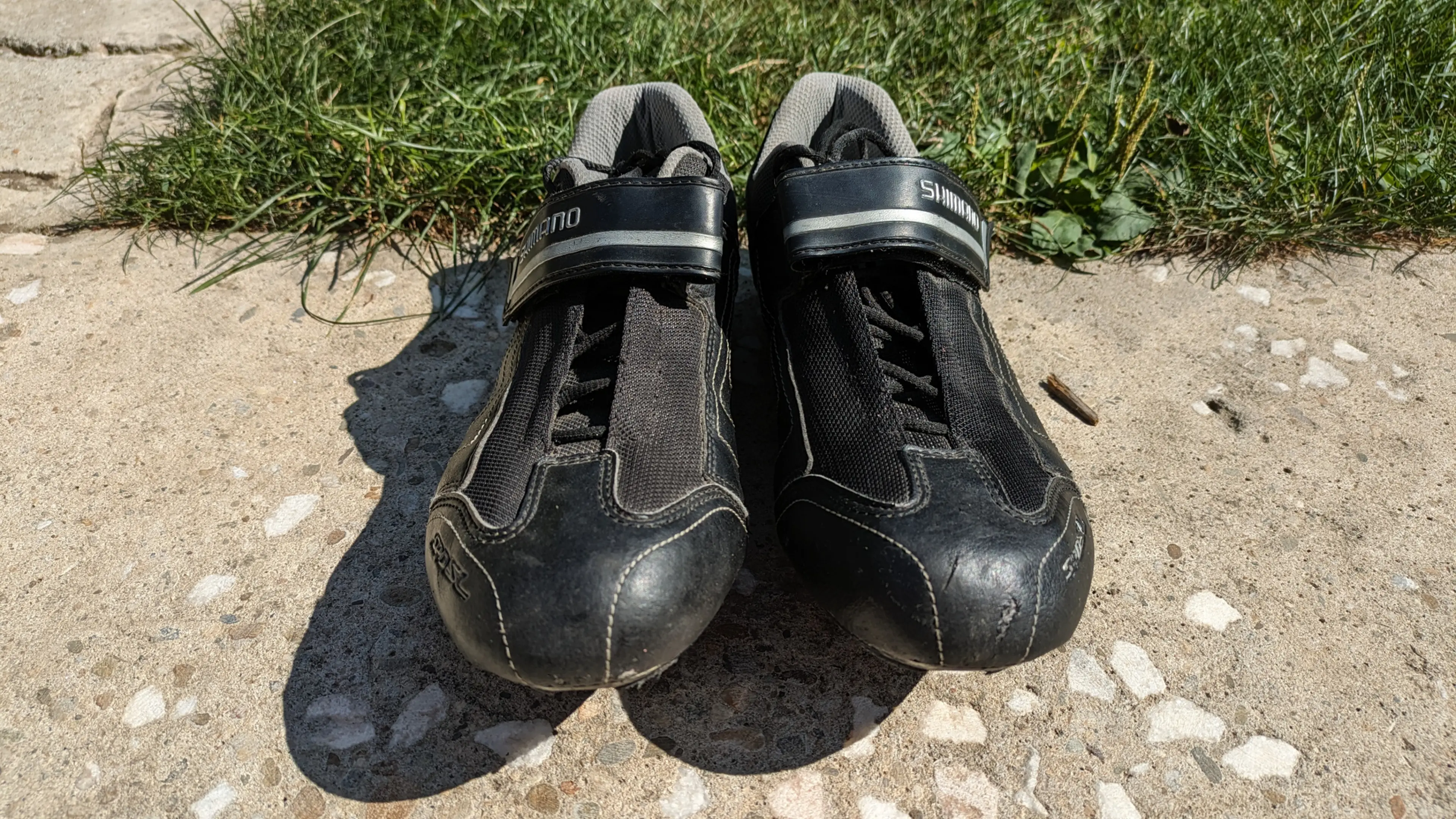 1. Pantofi / papuci ciclism Shimano SH-R061L mar.46