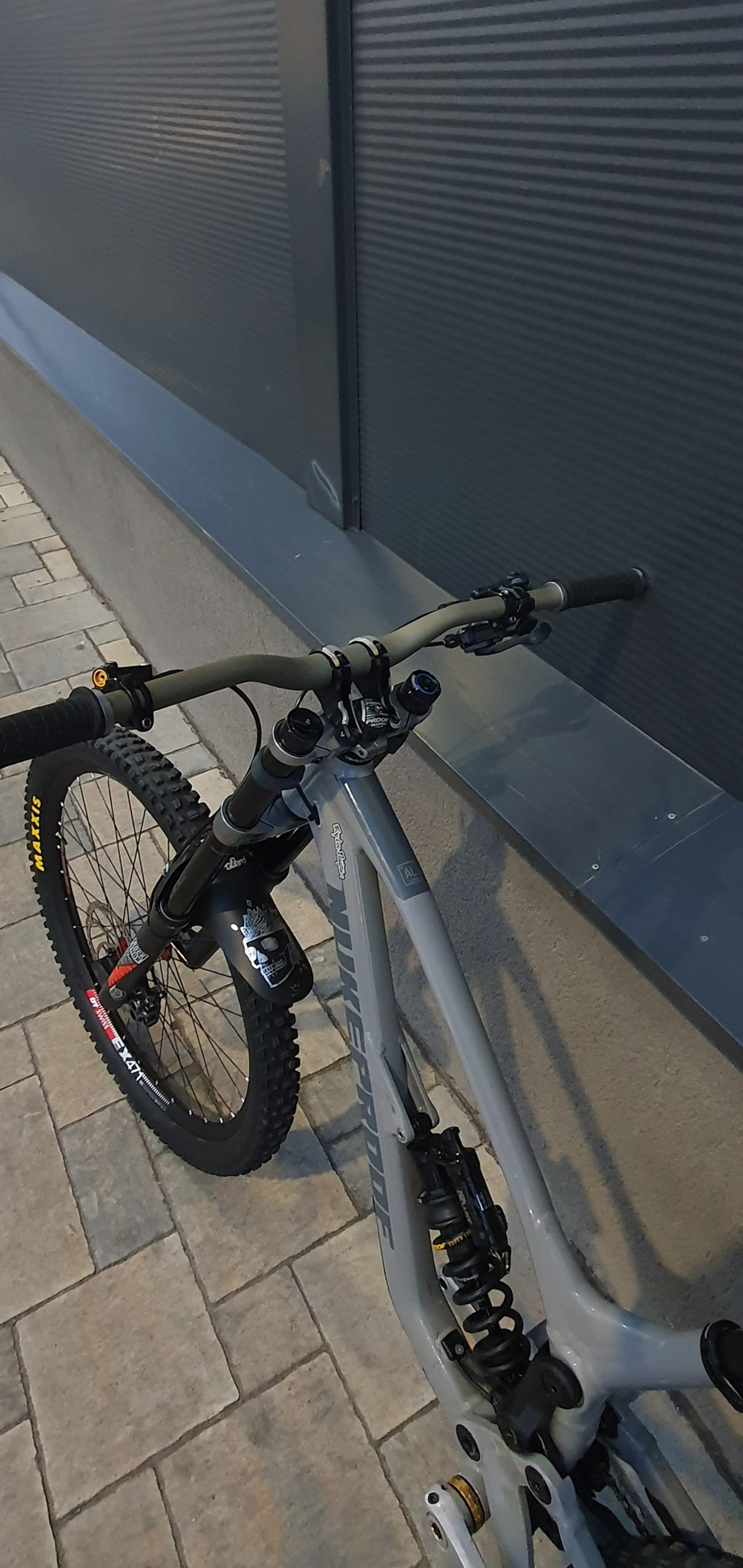 2. Nukeproof Dissent 275 Mullet
