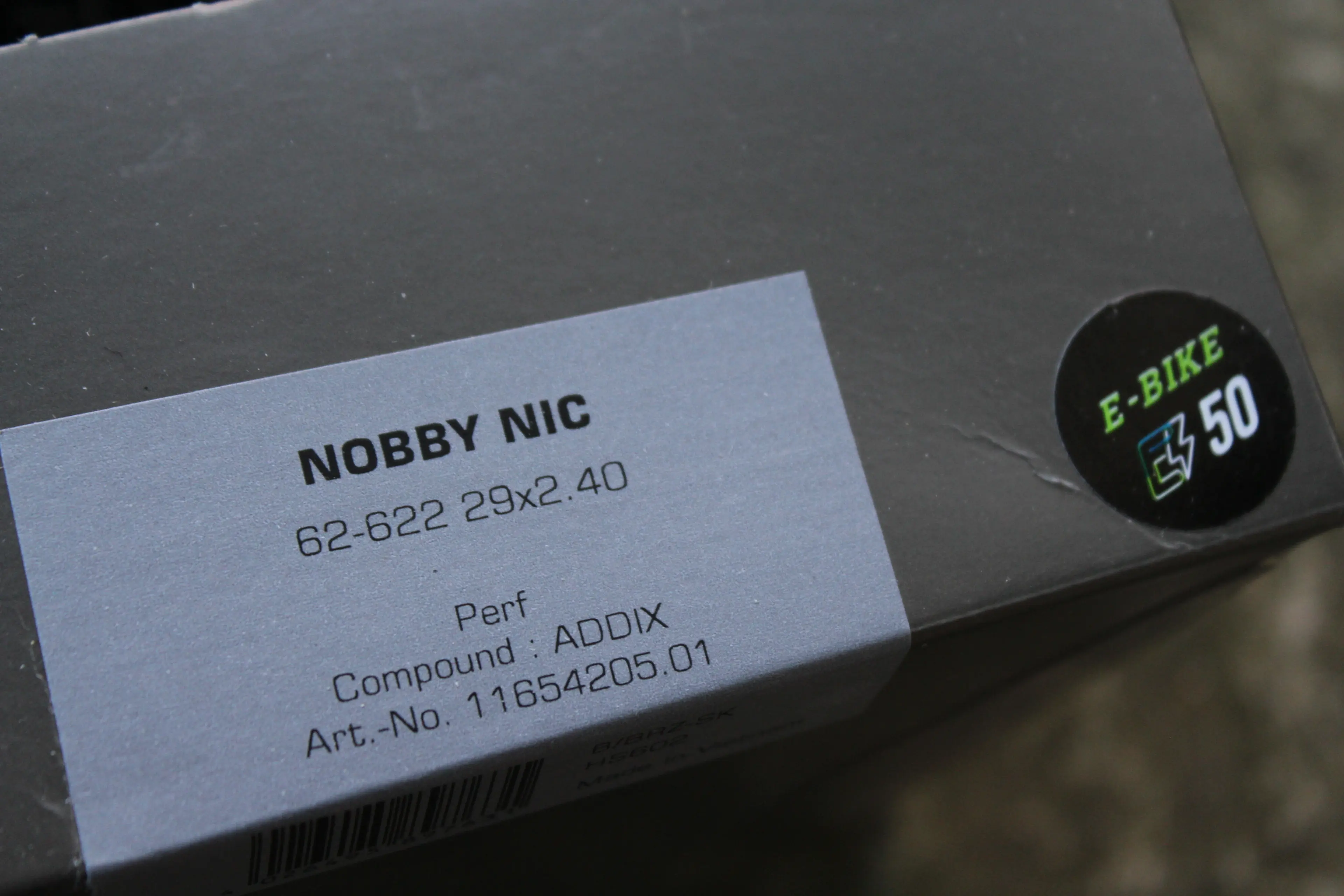 5. Schwalbe Nobby Nic Addix E-50 Bronze LiteSkin 29x2.40 - pliabil