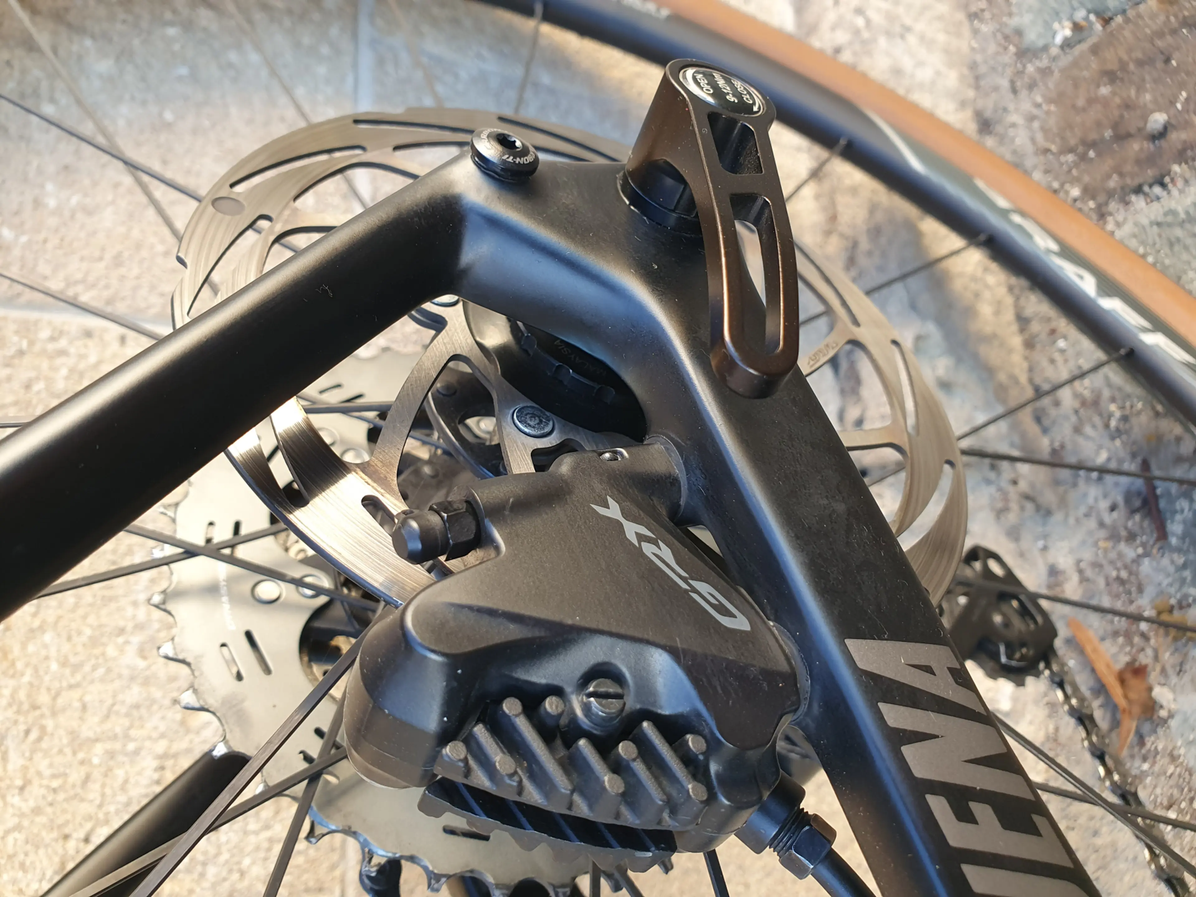 8. Bicicleta gravel -  Wilier Jena, marime 56 cm (L)