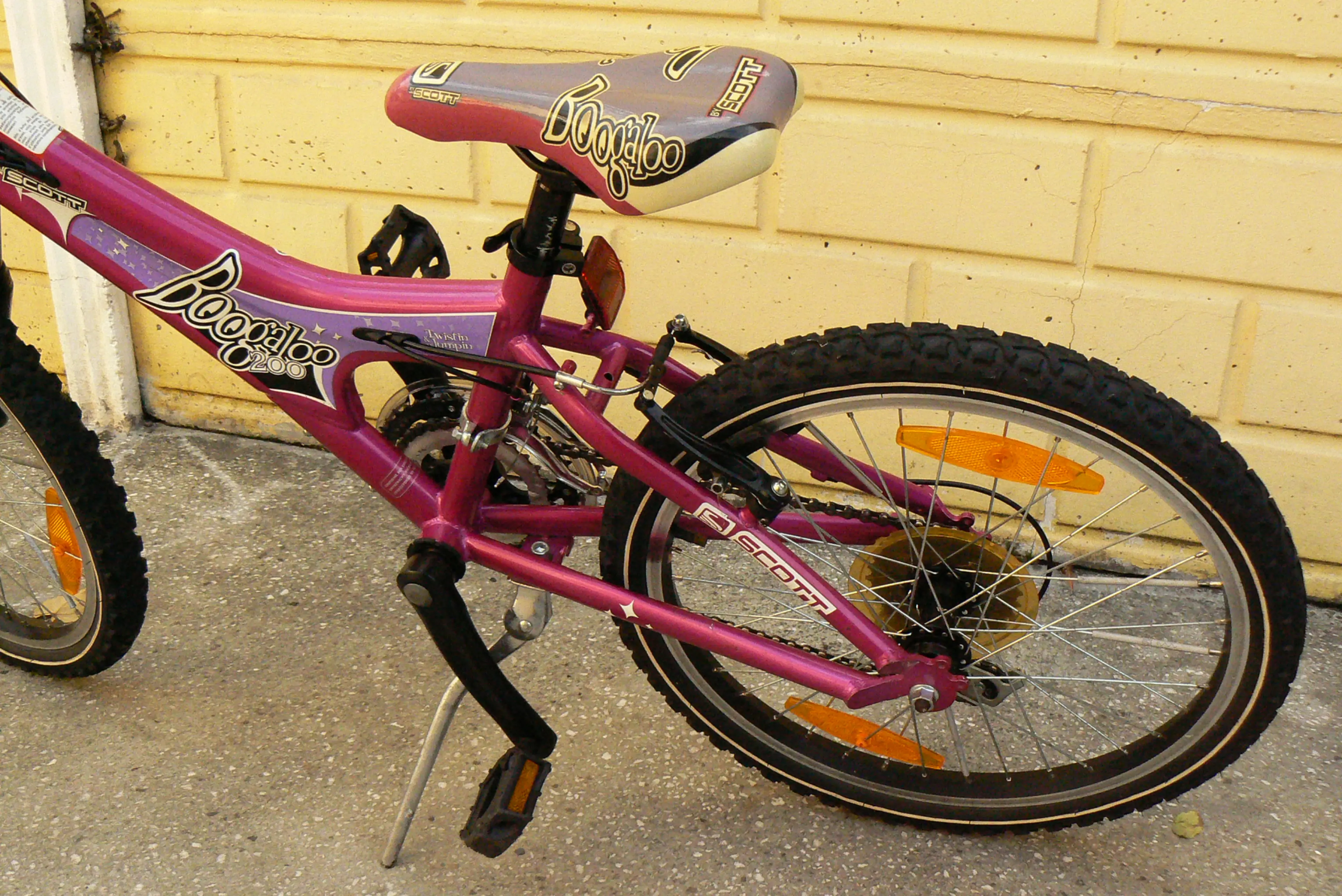 10. Bicicleta de copii Scott