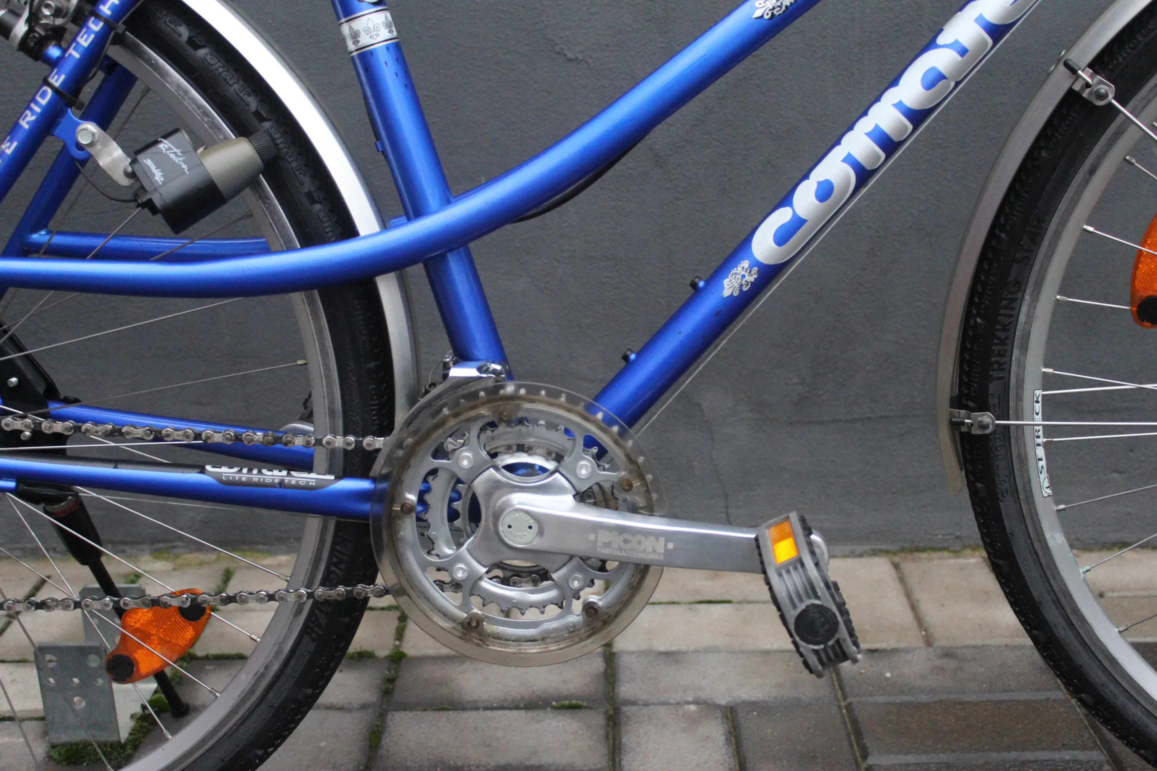 3. Bicicleta Corratec Blues Bow 28"