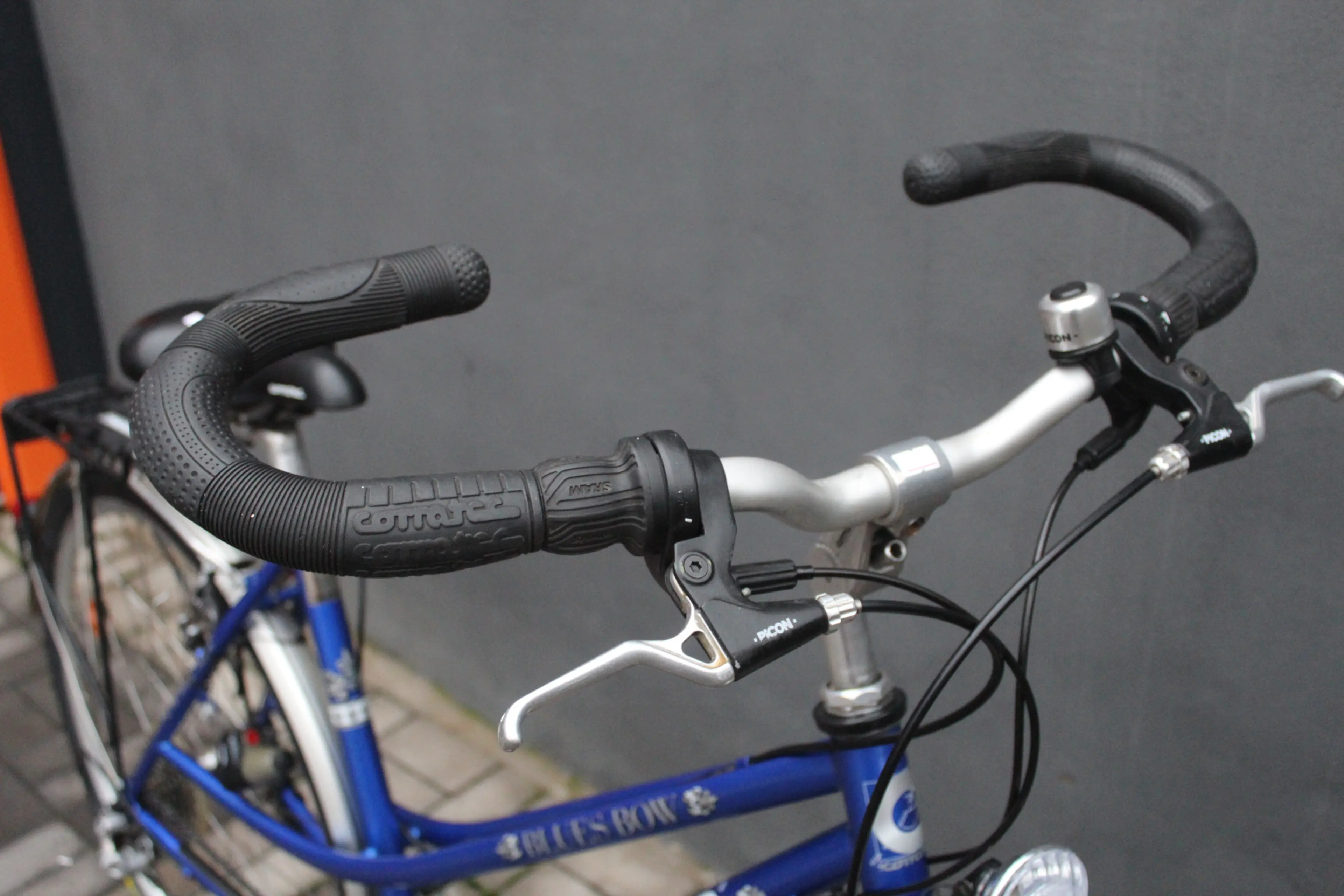 5. Bicicleta Corratec Blues Bow 28"