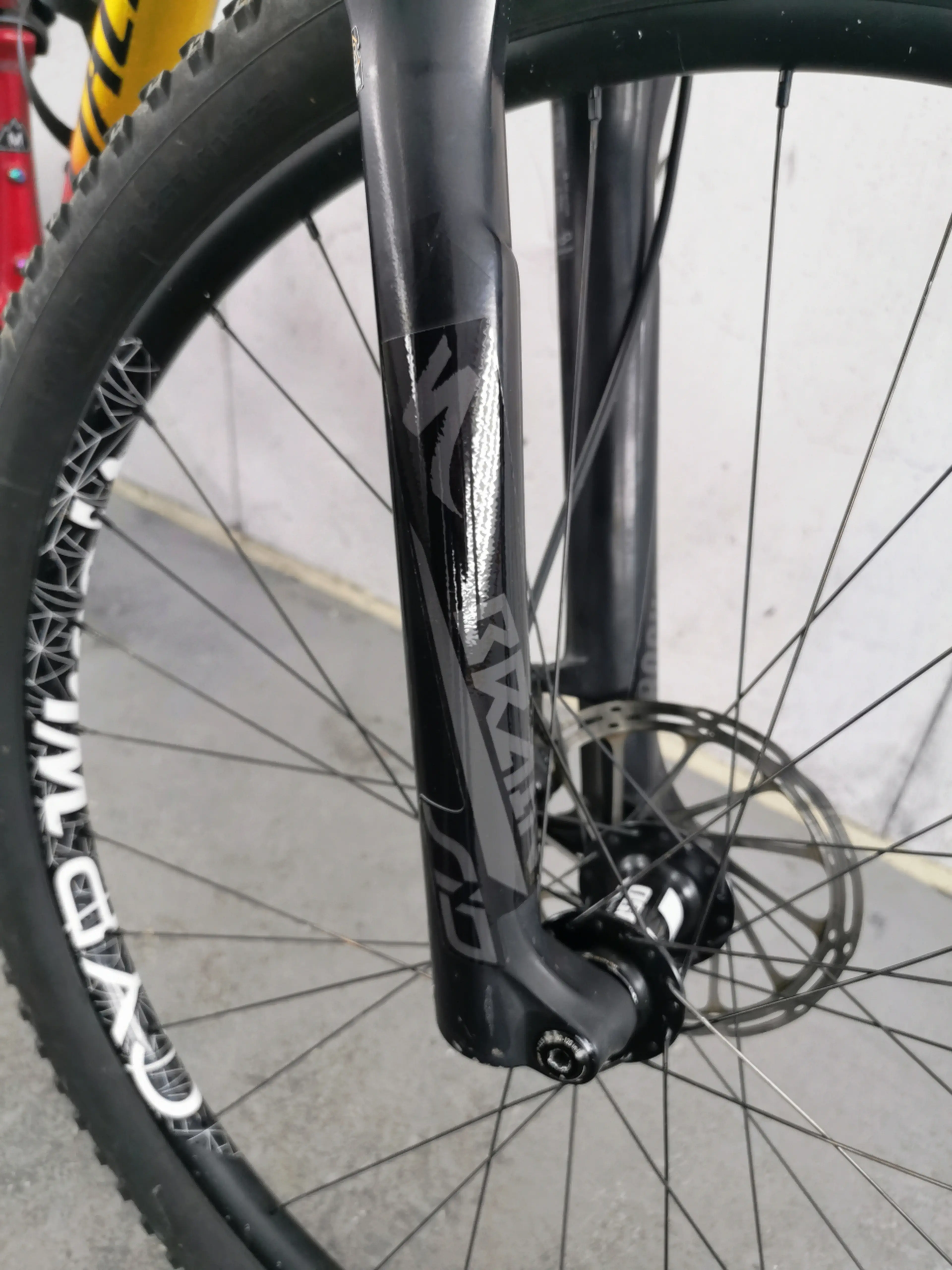 6. Specialized Epic Expert 2018