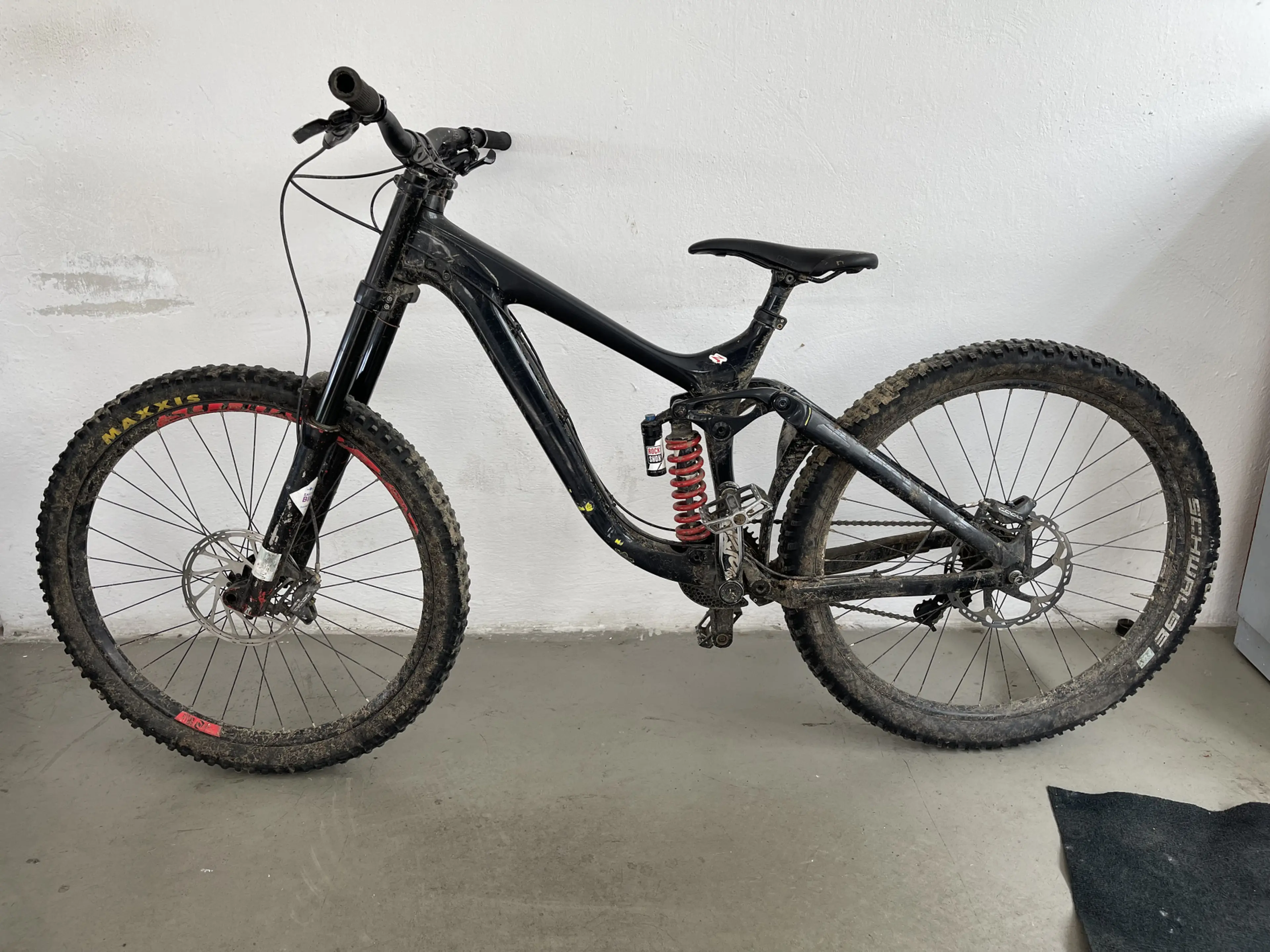 Image Giant glory 27.5 carbon M