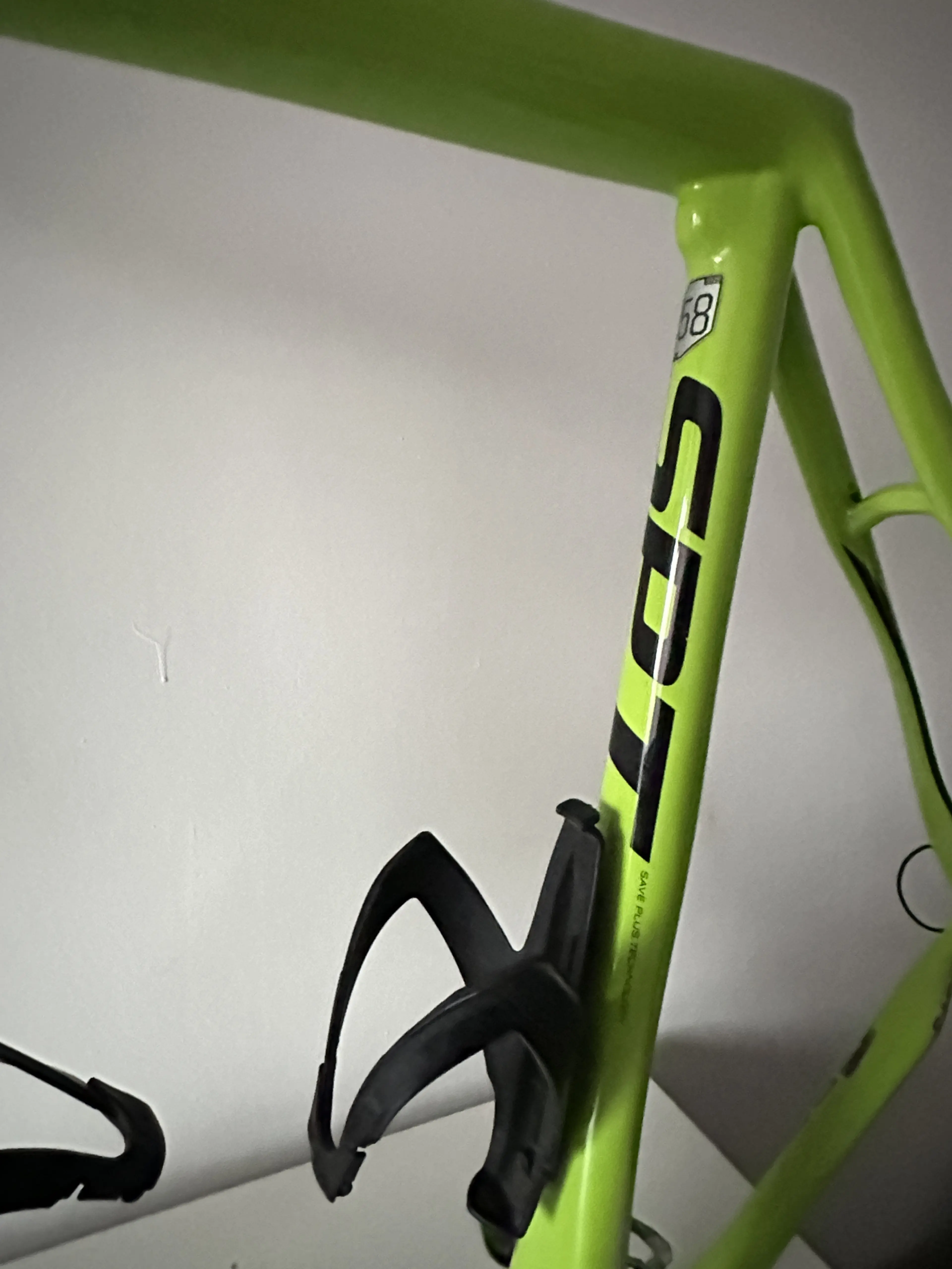 4. Cannondale Synapse Disc + Ultregra Di2 groupset