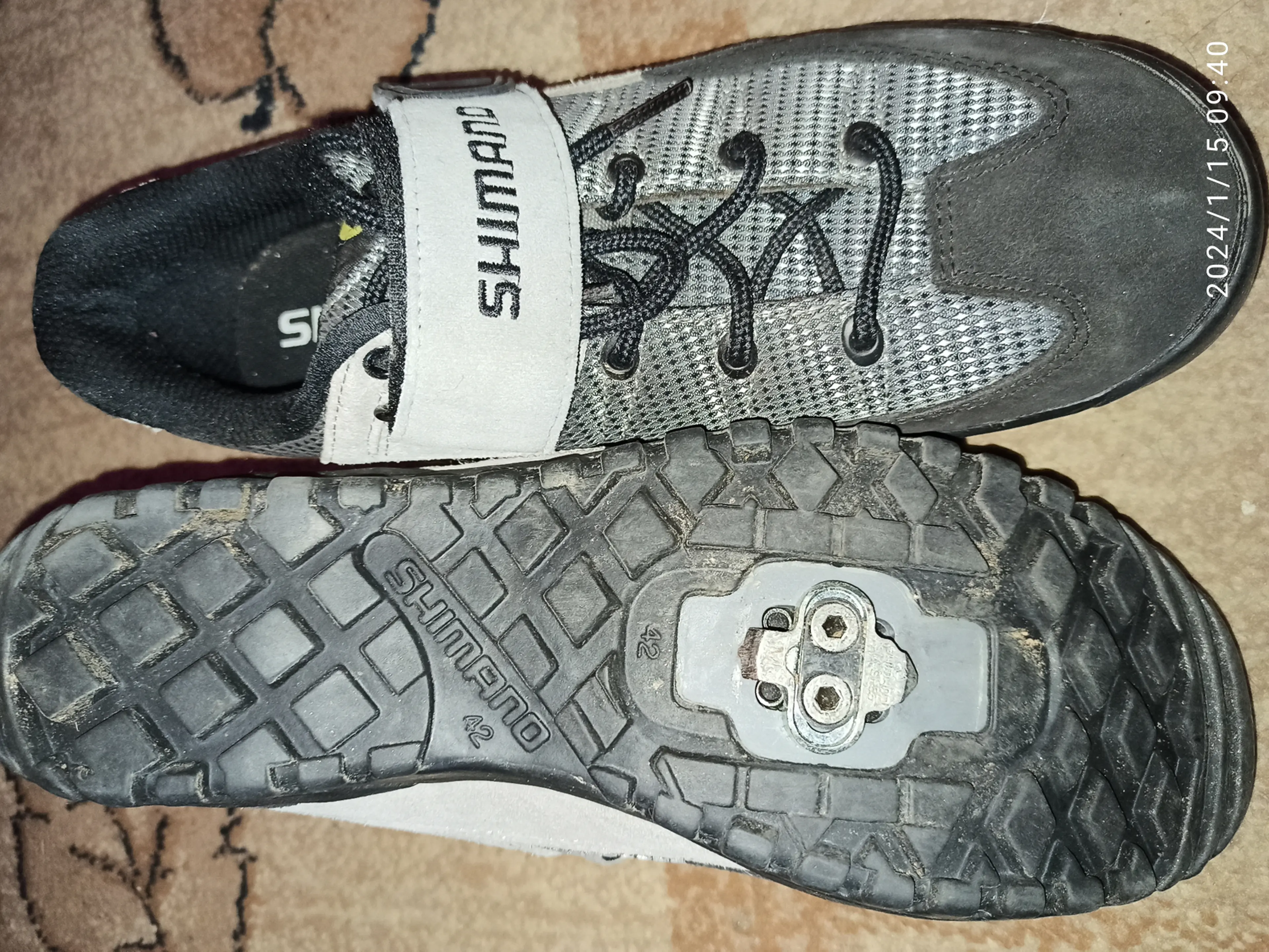 2. Papuci Shimano cu SPD