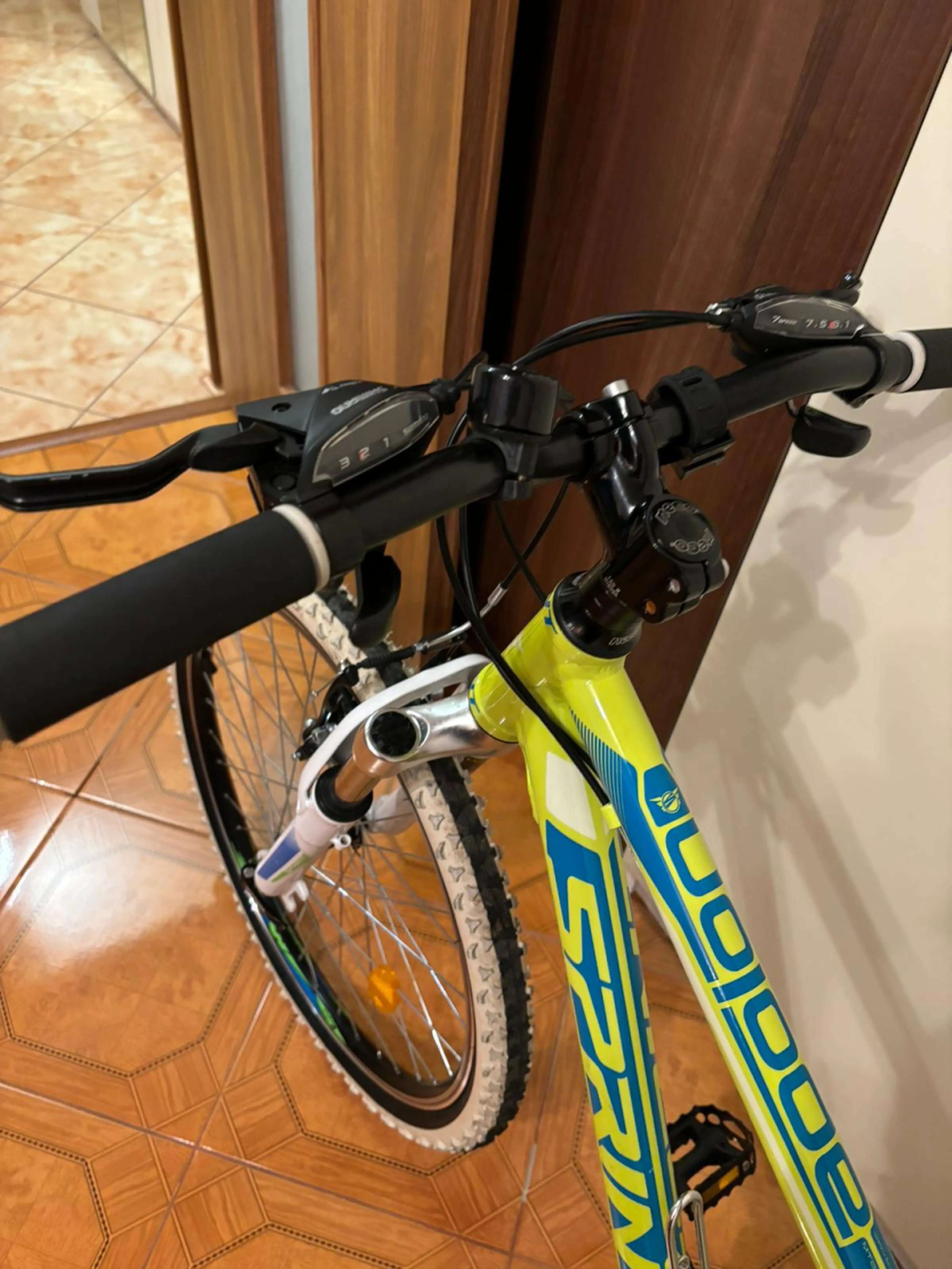 2. Bicicleta Sprint Apolon 24 2017