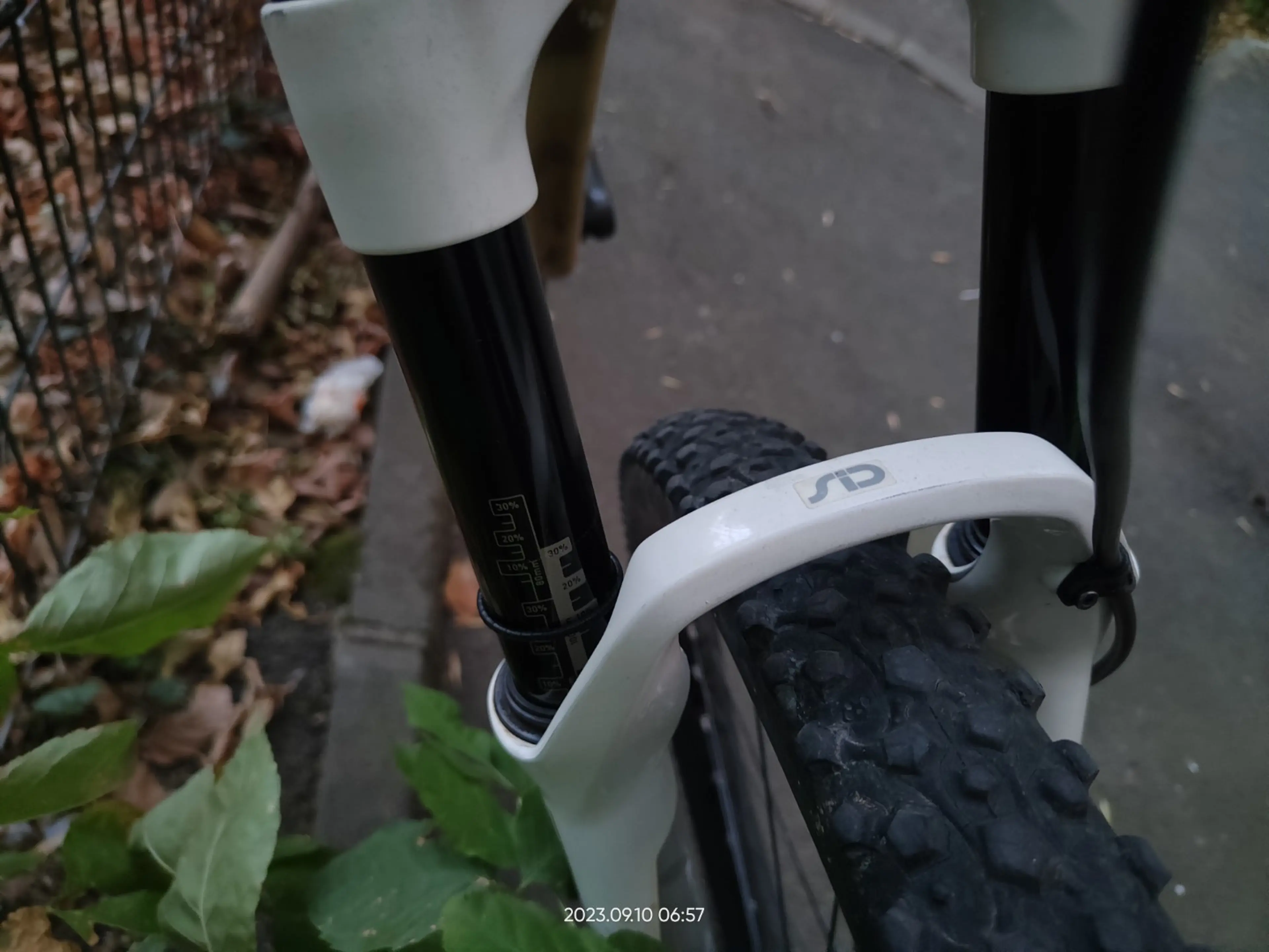 4. Bicicleta XC MTB full carbon full suspension Believe (RCZ) 27.5" M
