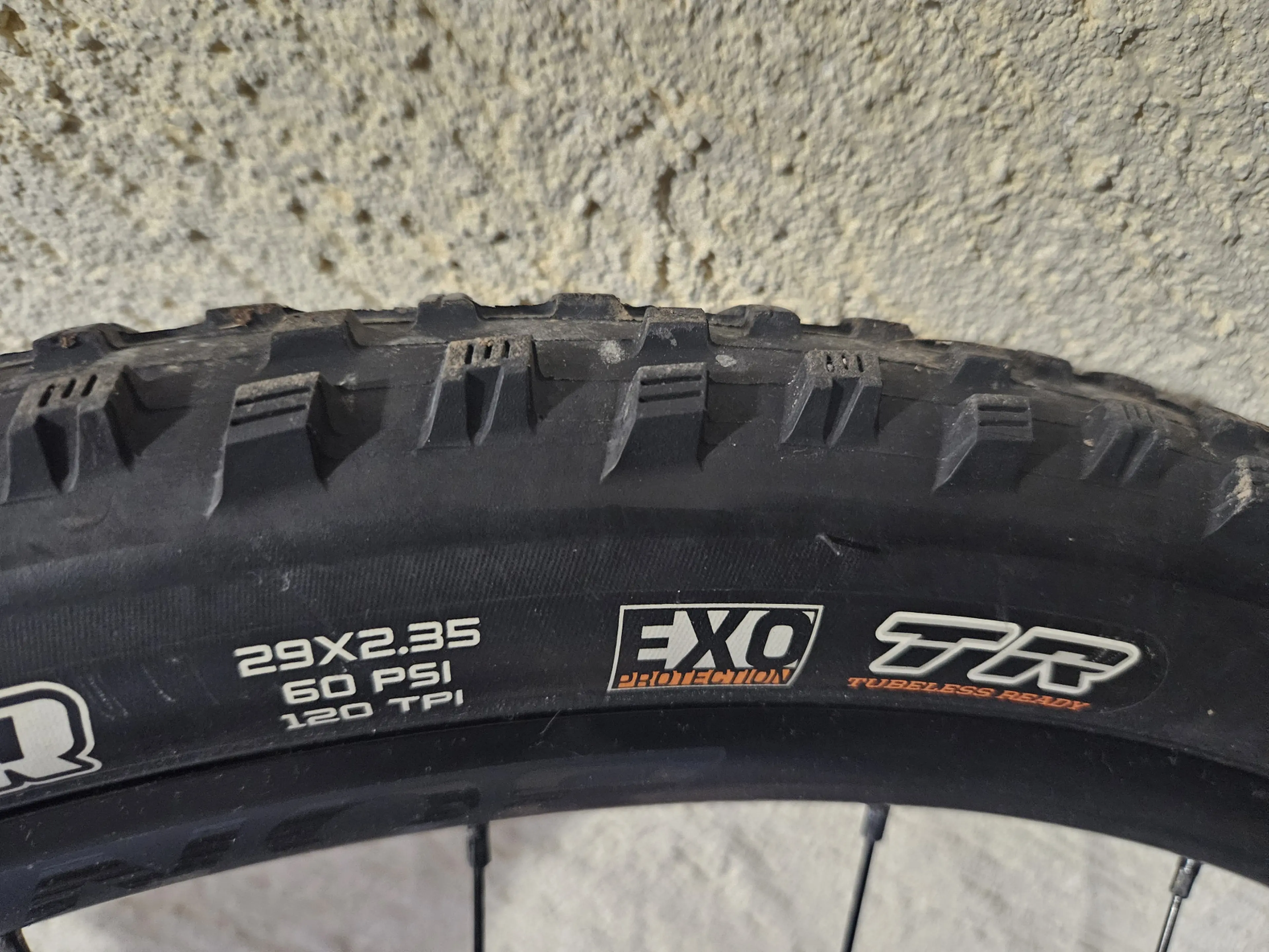 Image Maxxis Forekaster TR EXO Dual 120 | 29 x 2.35 inch