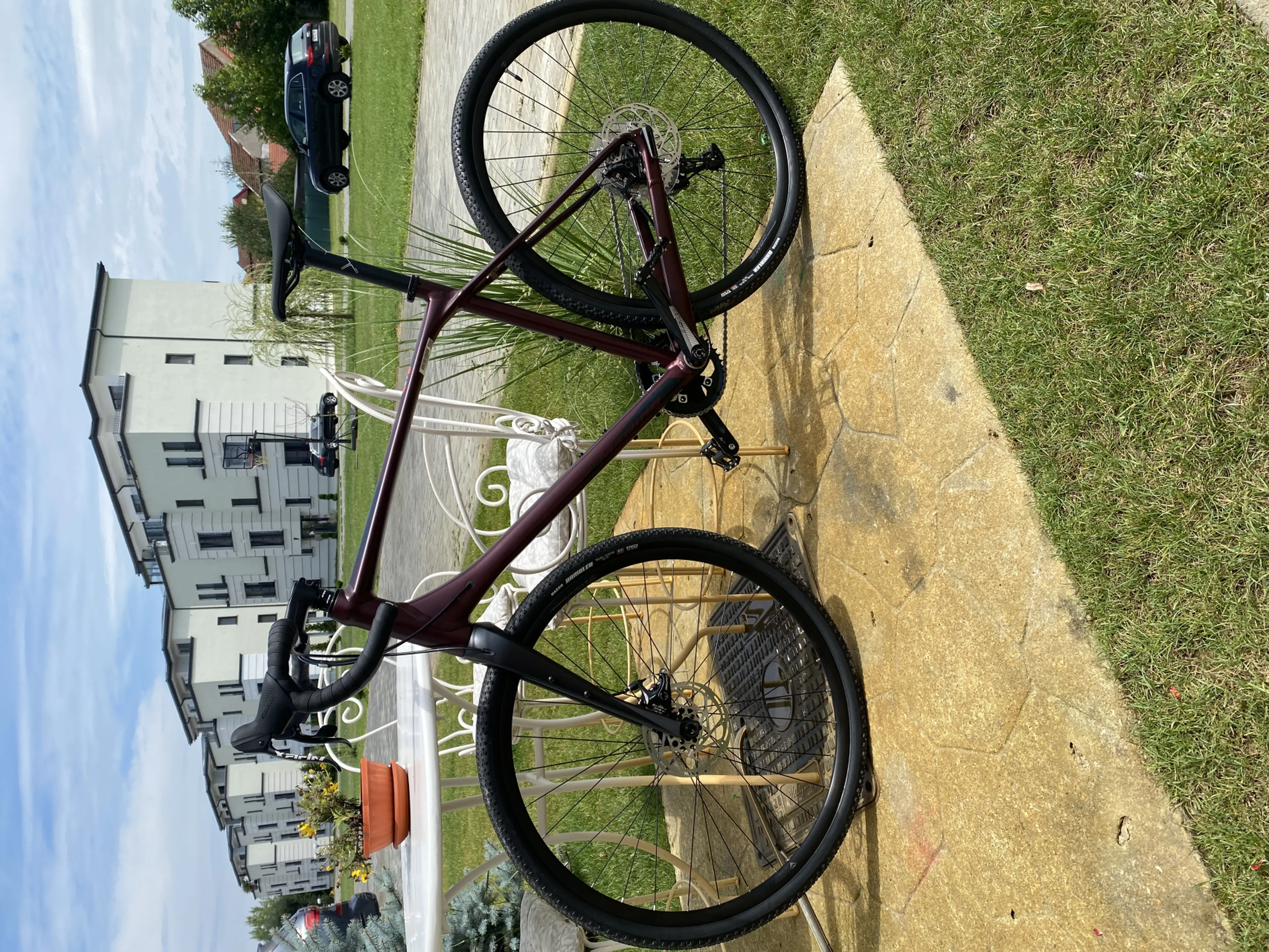 3. Bicicleta Gravel Merida Silex 300, Silk, bordo-rosu-negru