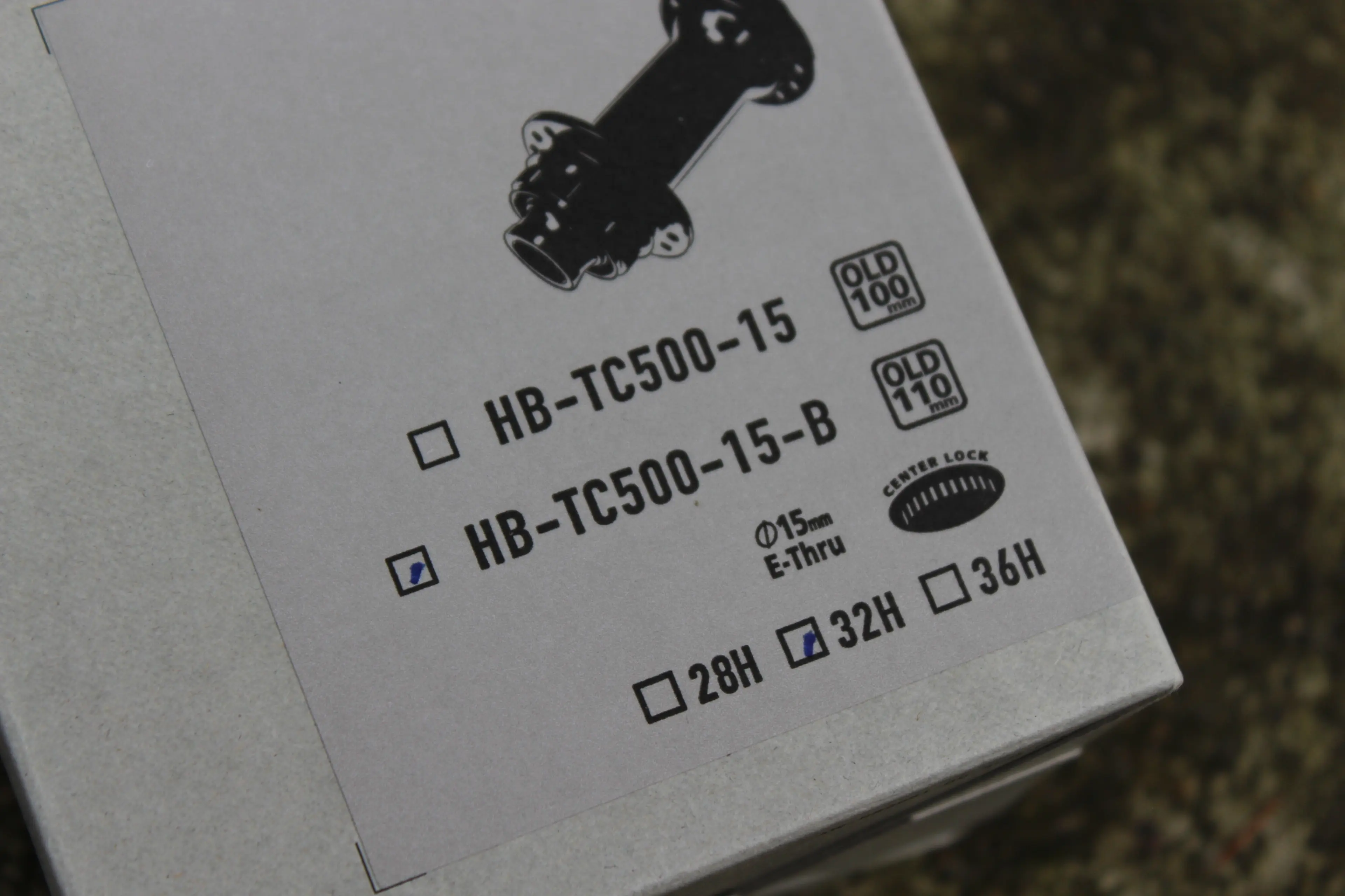 6. Shimano HB-TC500-15-B Boost Center-Lock butuc fata 15x110mm 32h