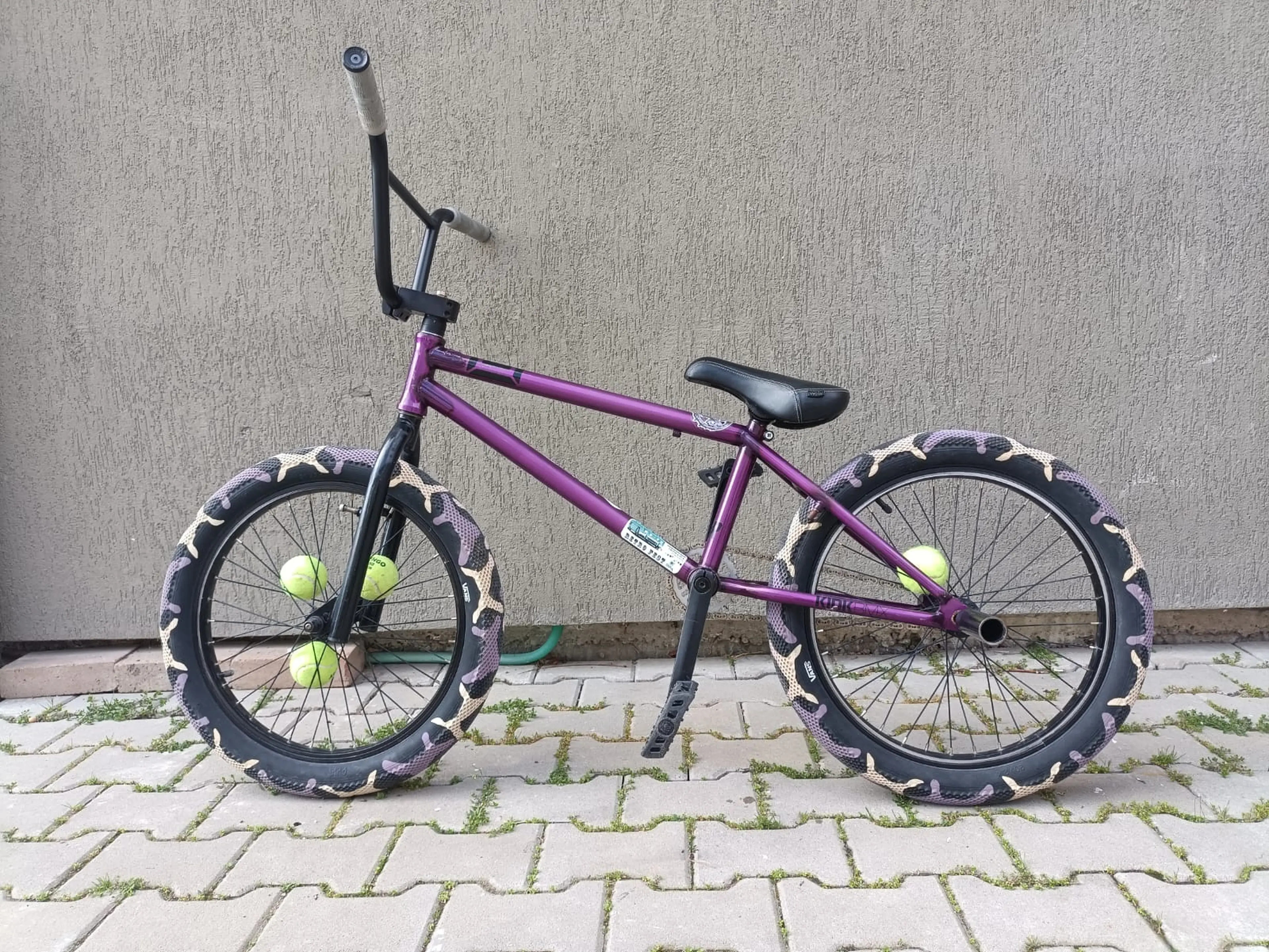 Image Vând bicicletă BMX custom