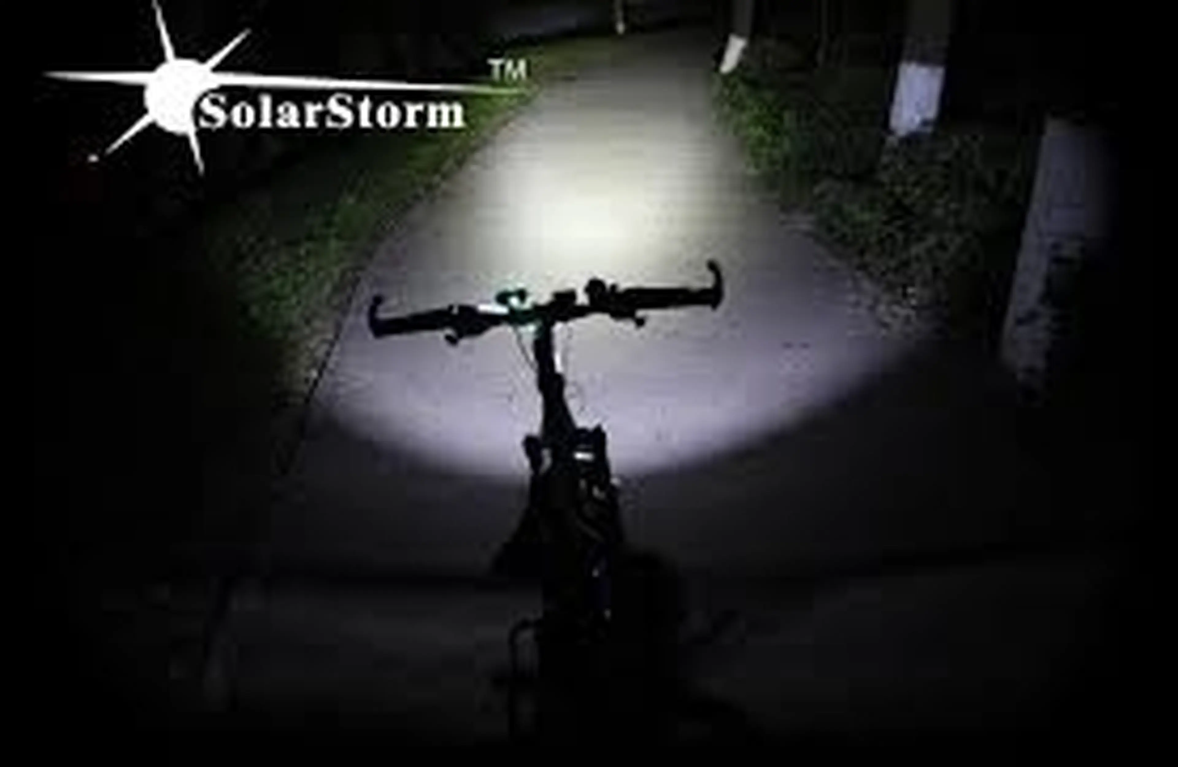 7. Far lanterna bicicleta LED CREE XM-L U2 SolarStorm Solar Storm