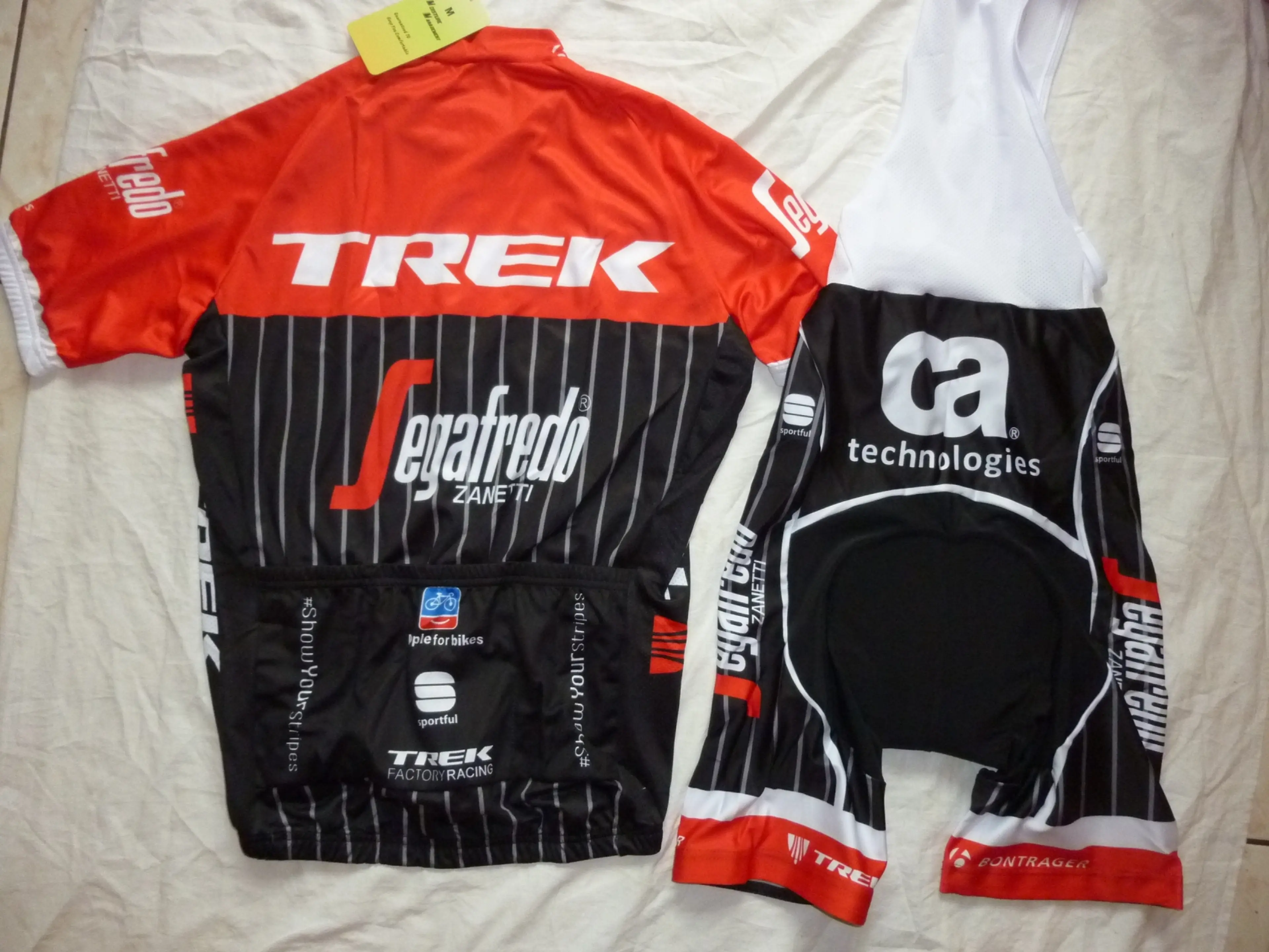 2. Echipament ciclism Trek Segafredo 2017 set pantaloni tricou Nou