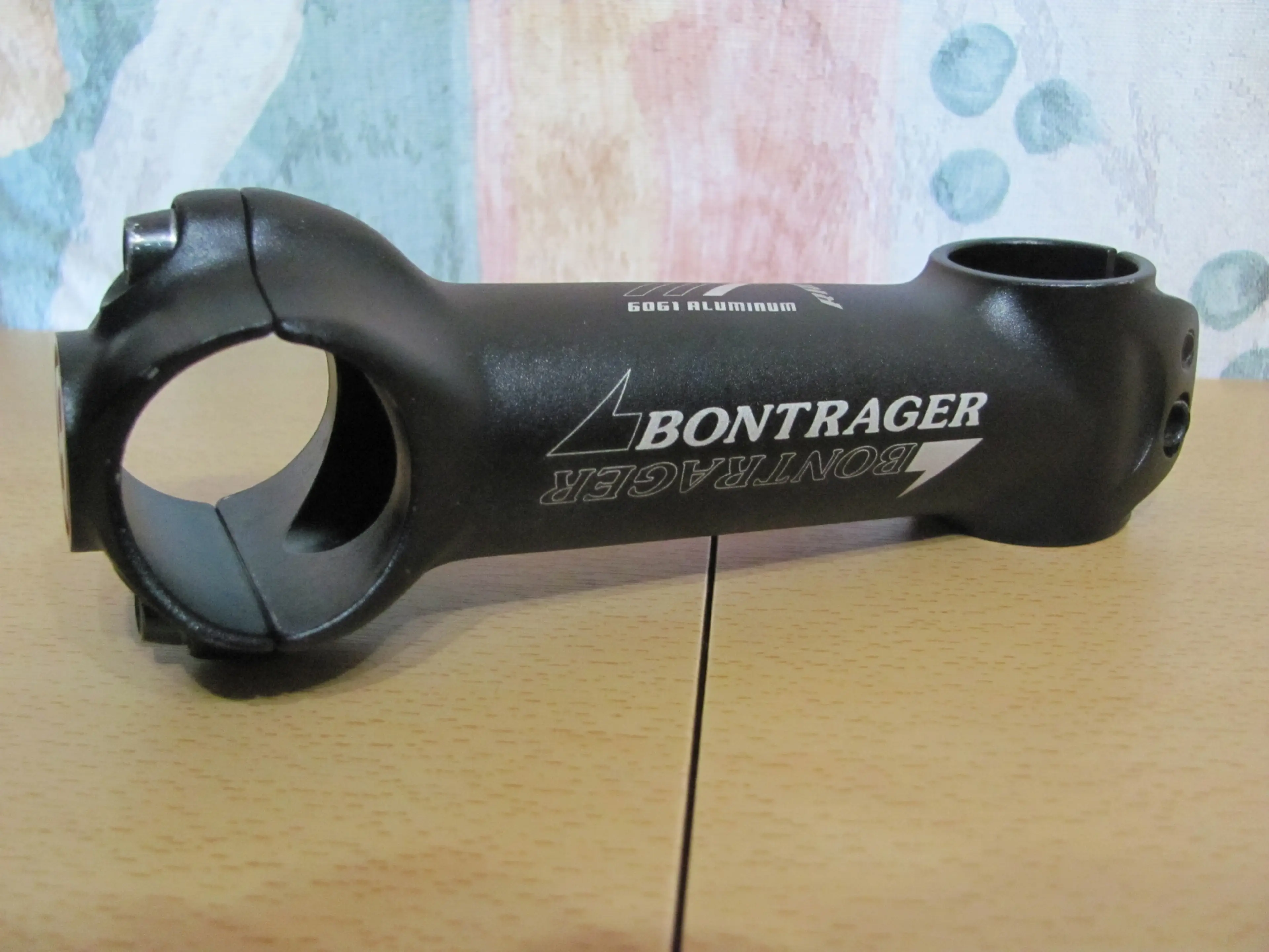 1. Pipa aluminiu Bontrager Race ( 12 cm )