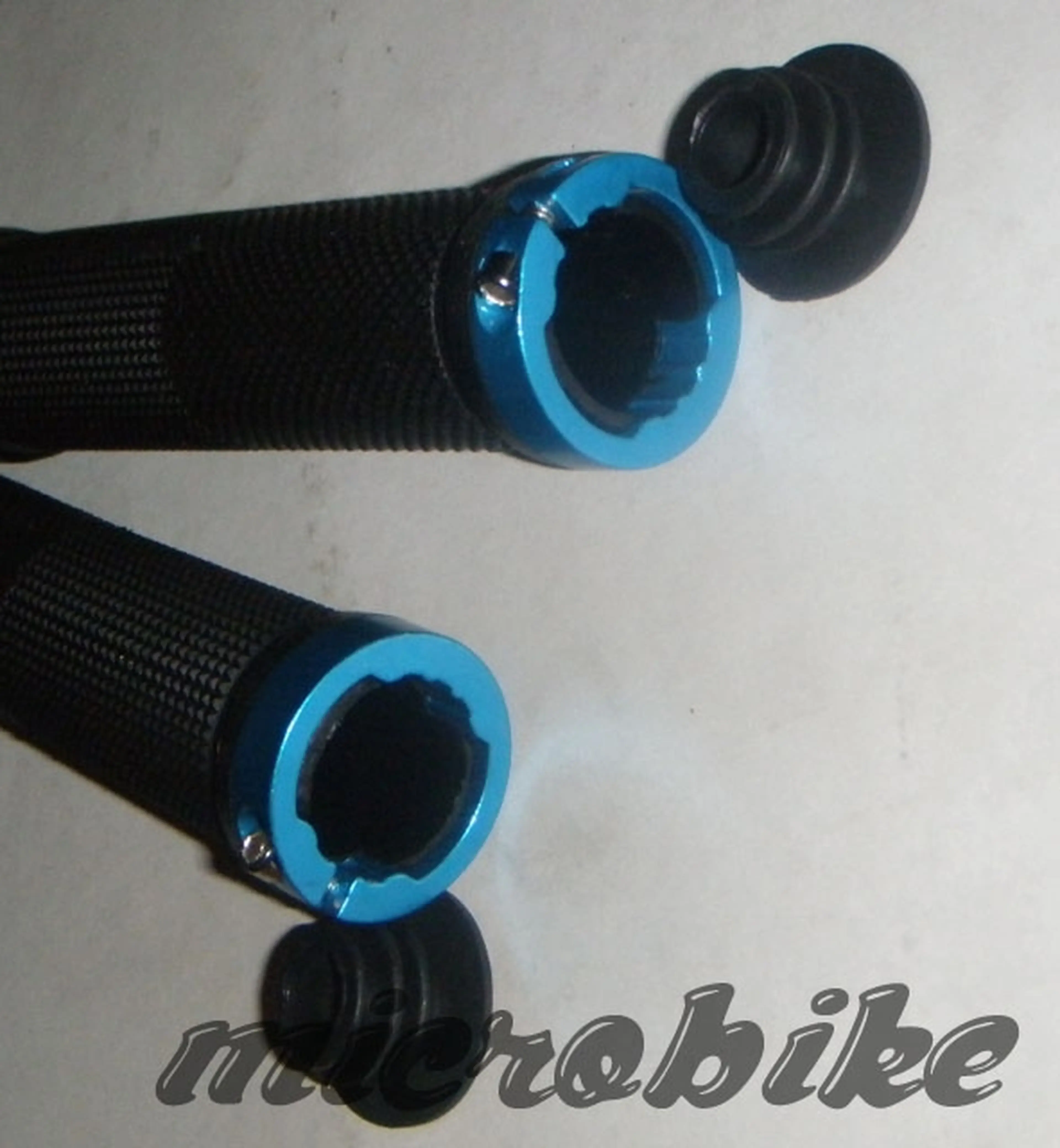 2. Bike-X Lock-on albastru