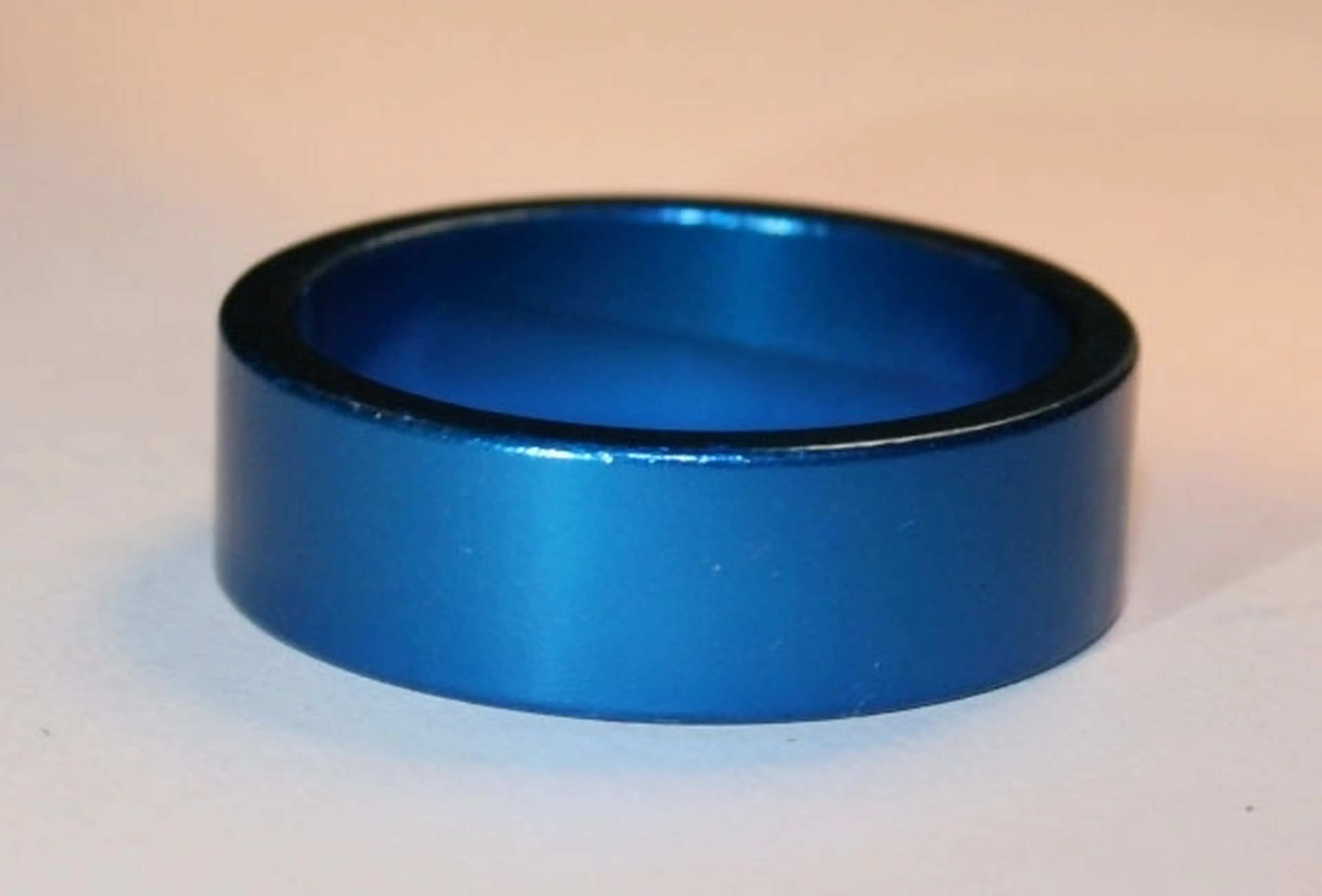 Image Spacer 1cm albastru