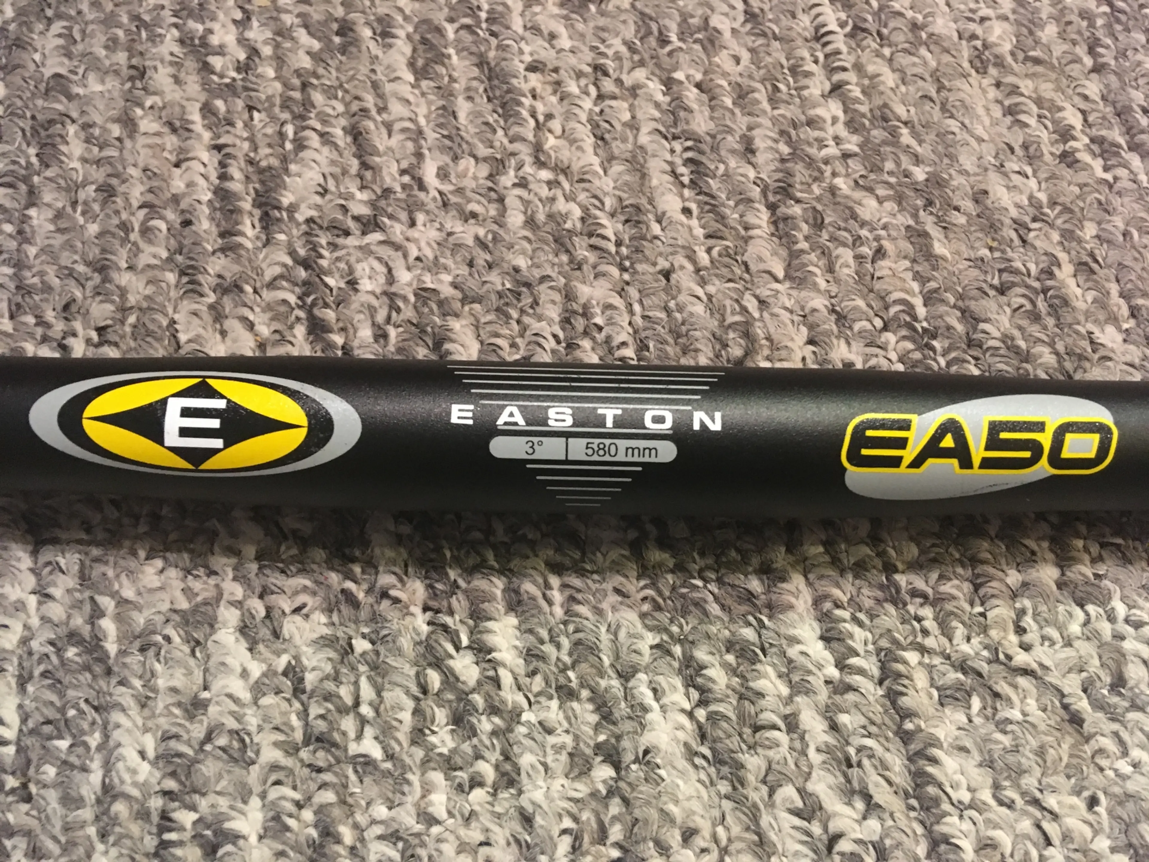 3. Ghidon Easton EA50, flatbar (rise 0mm), back sweep 3, 580mm, prindere 25.4mm