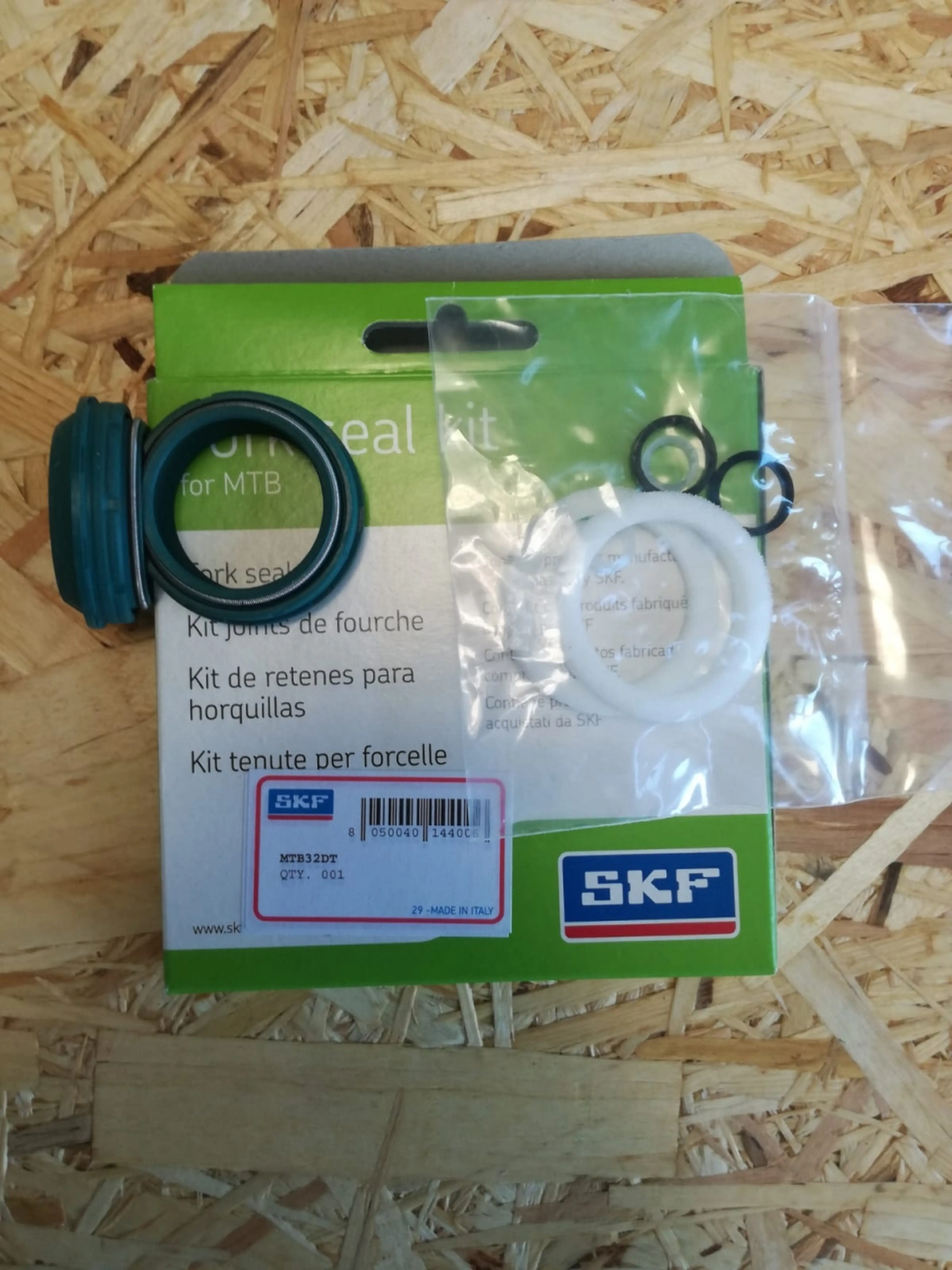 Image Kit reparatie skf furca dt-swiss MTB 32 DT