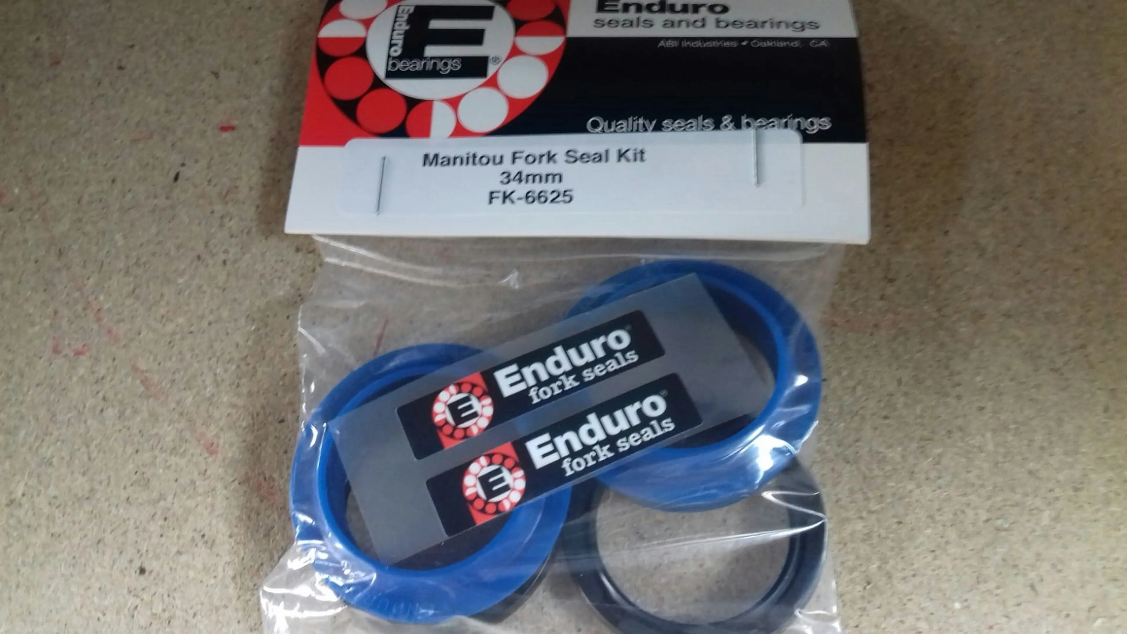 1. Kit reparatie Enduro FK-6625 Manitou 34mm EB8595