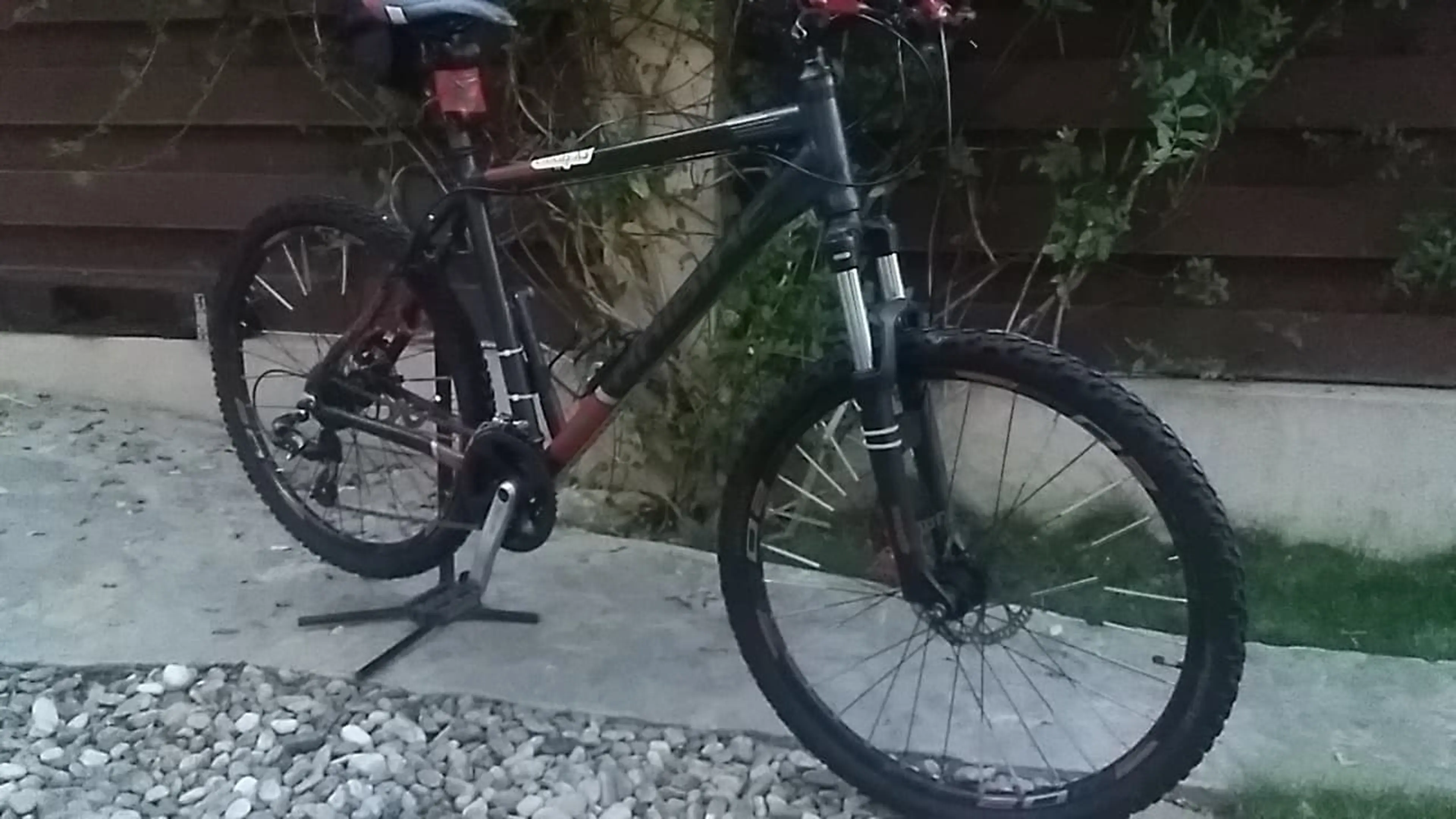 1. Bicicleta mtb hardtail