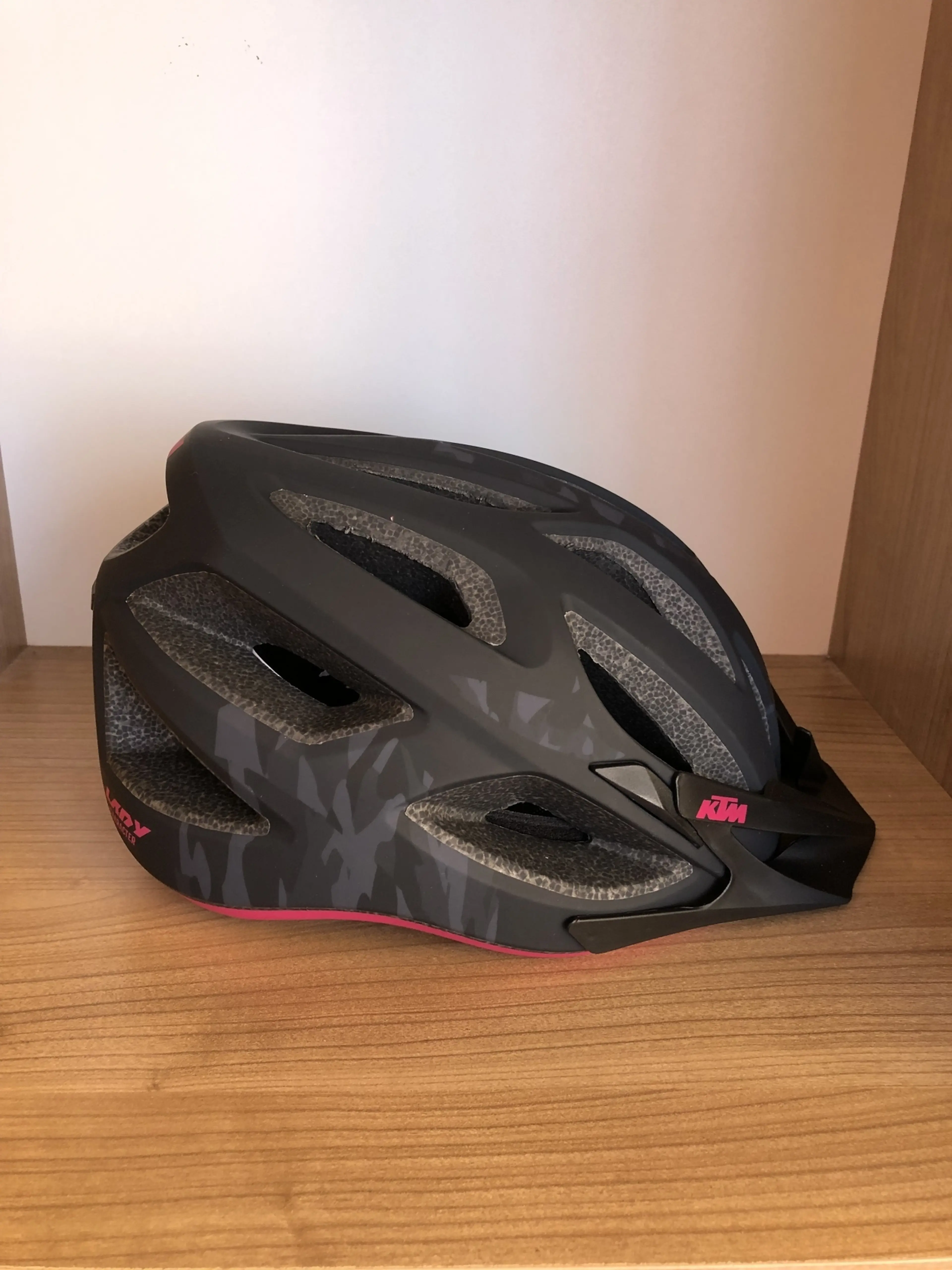 1. Casca de ciclism KTM Lady Character Helmet,  marime 54-58cm