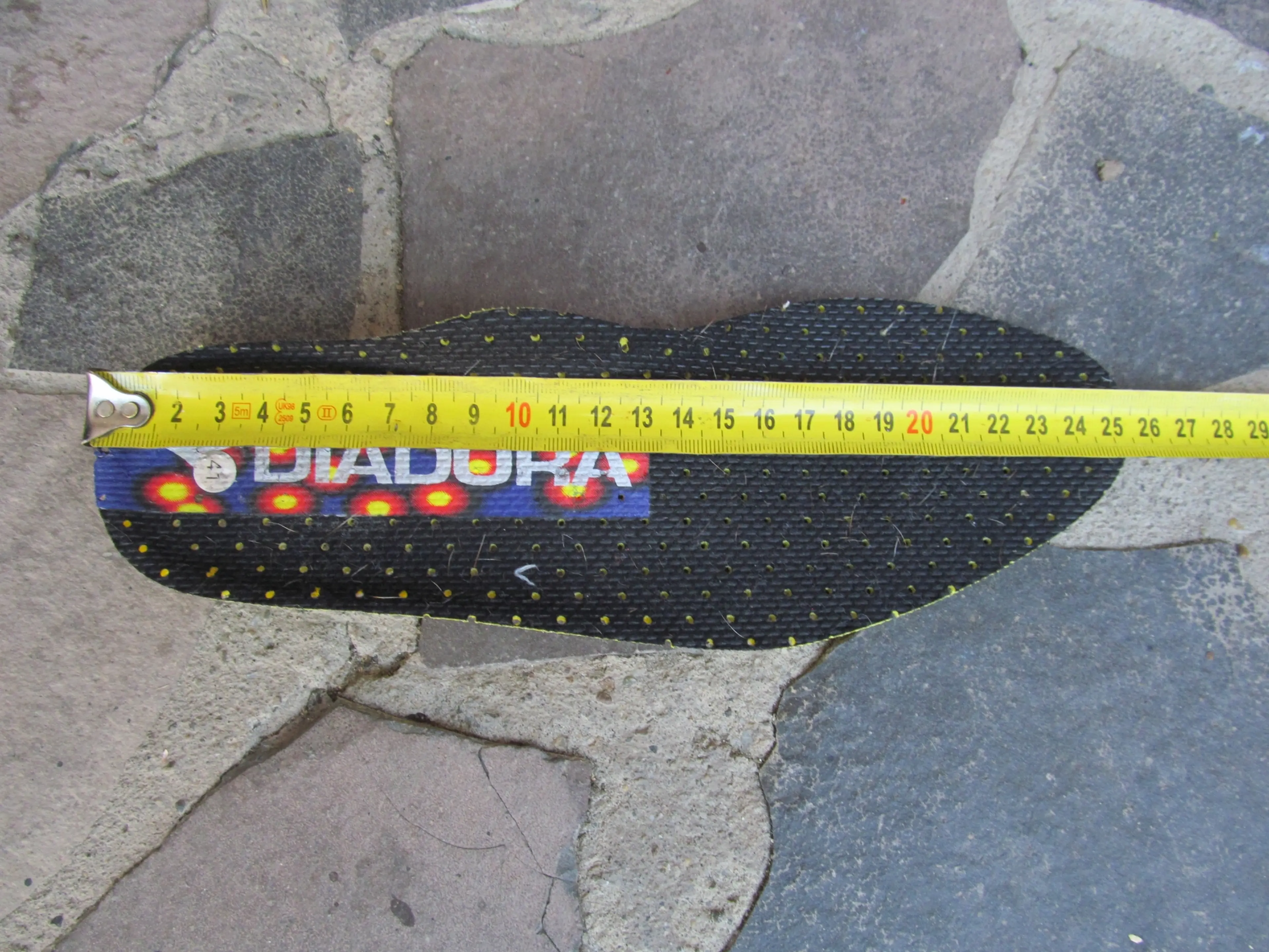 3. Pantofi Diadora 25.5cm