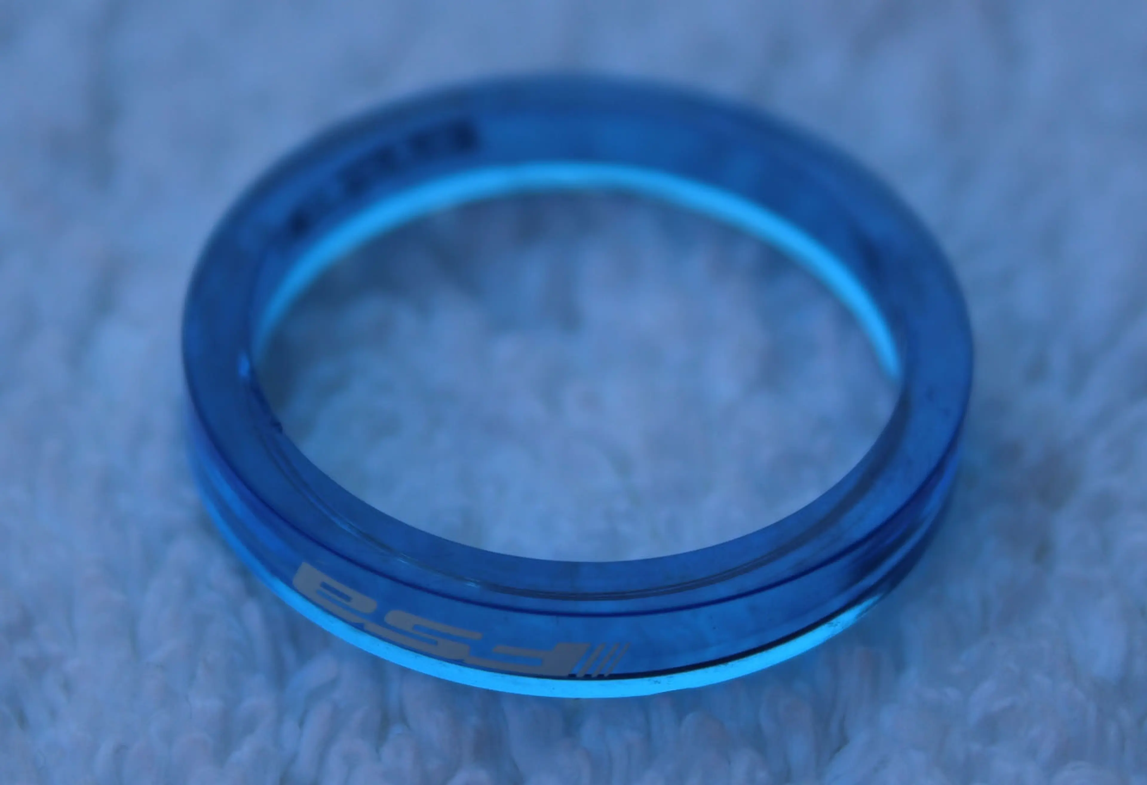 3. FSA 5mm spacer polycarbonat 1.1/8" - Albastru