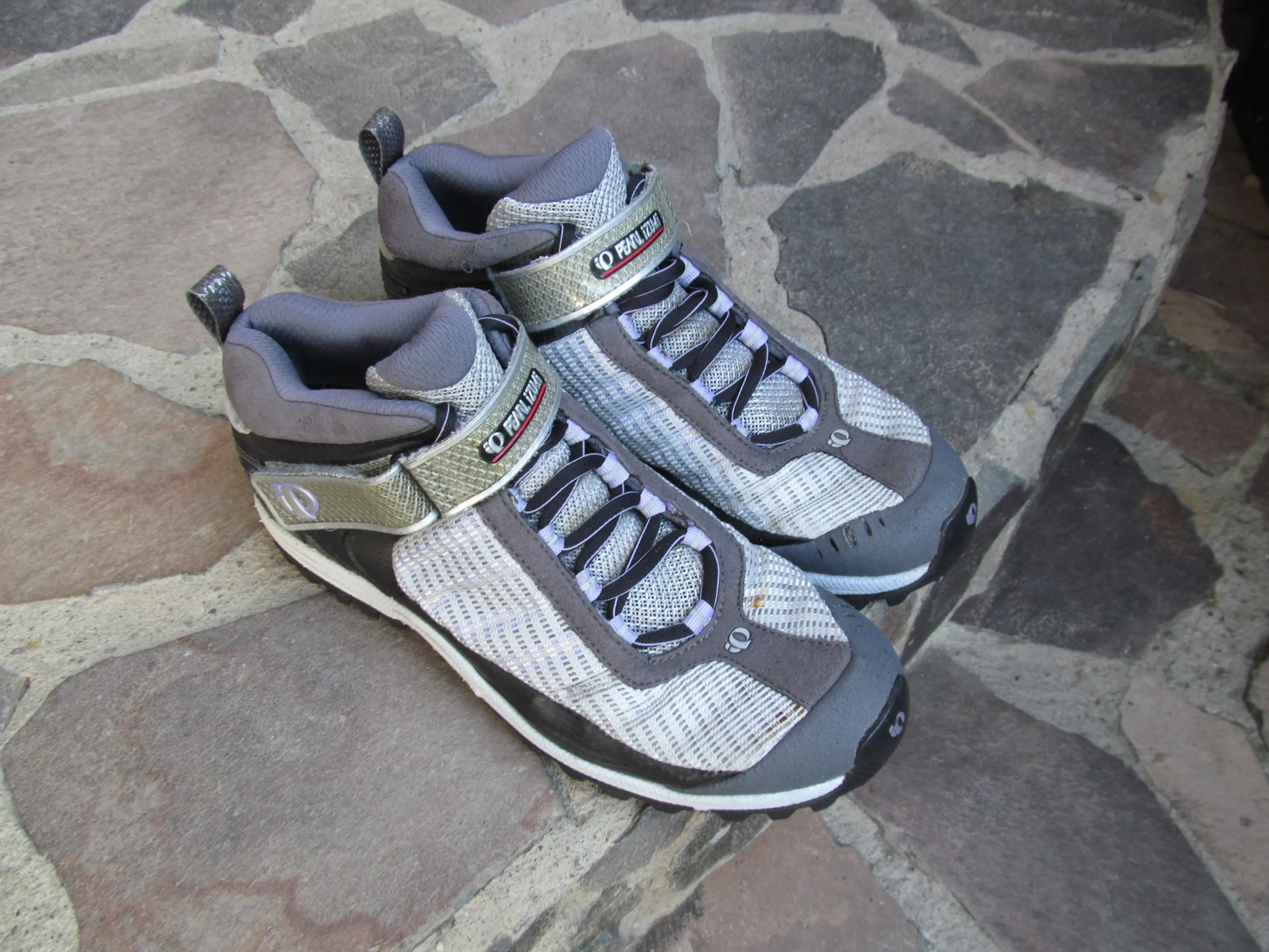 2. Pantofi Pearl Izumi X-Alp nr 39, 25 cm