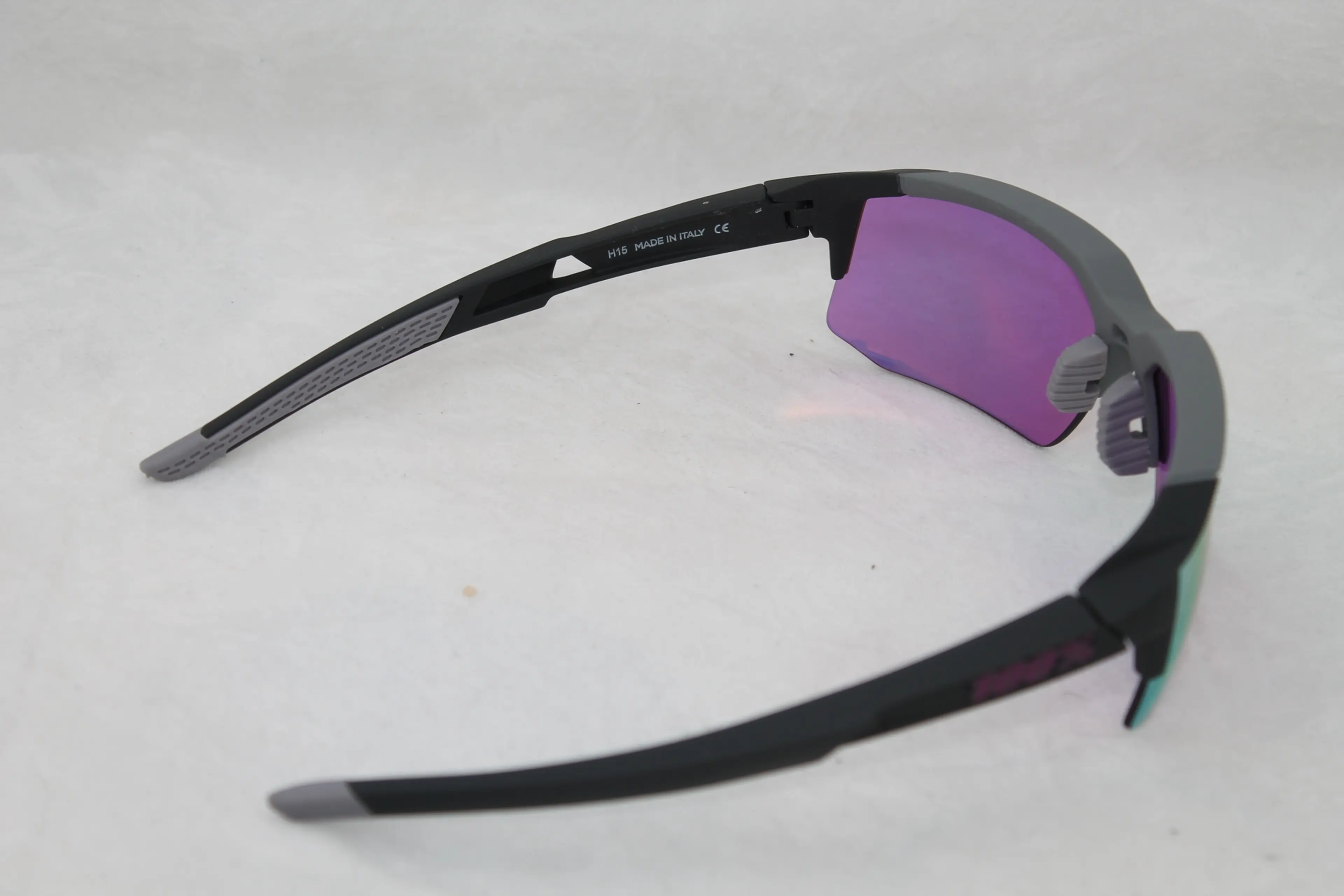 4. Ochelari 100% SPEEDCOUPE Soft Tact Graphite Purple Multilayer Mirror Lens