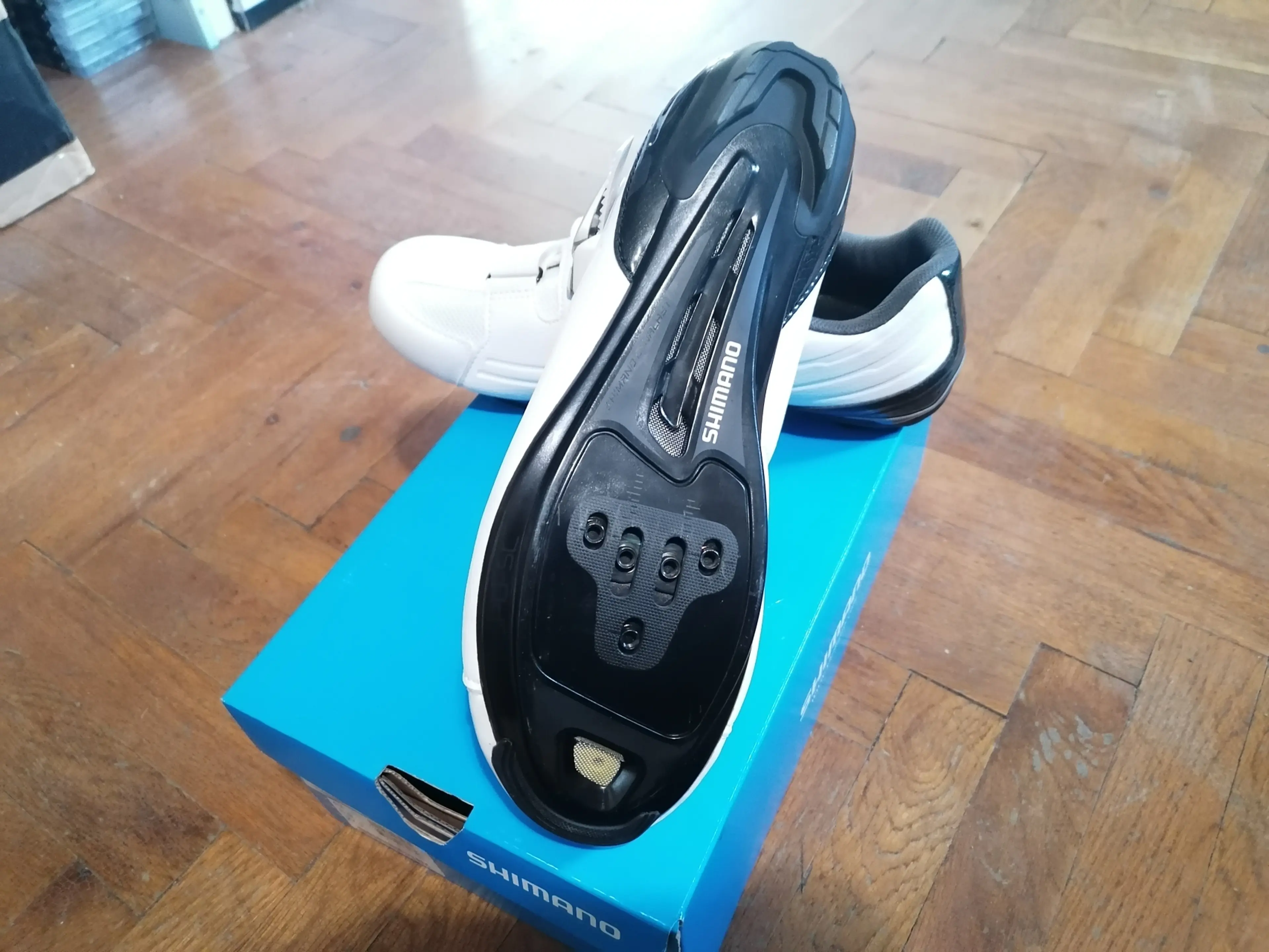 3. Pantofi sosea Shimano RP3