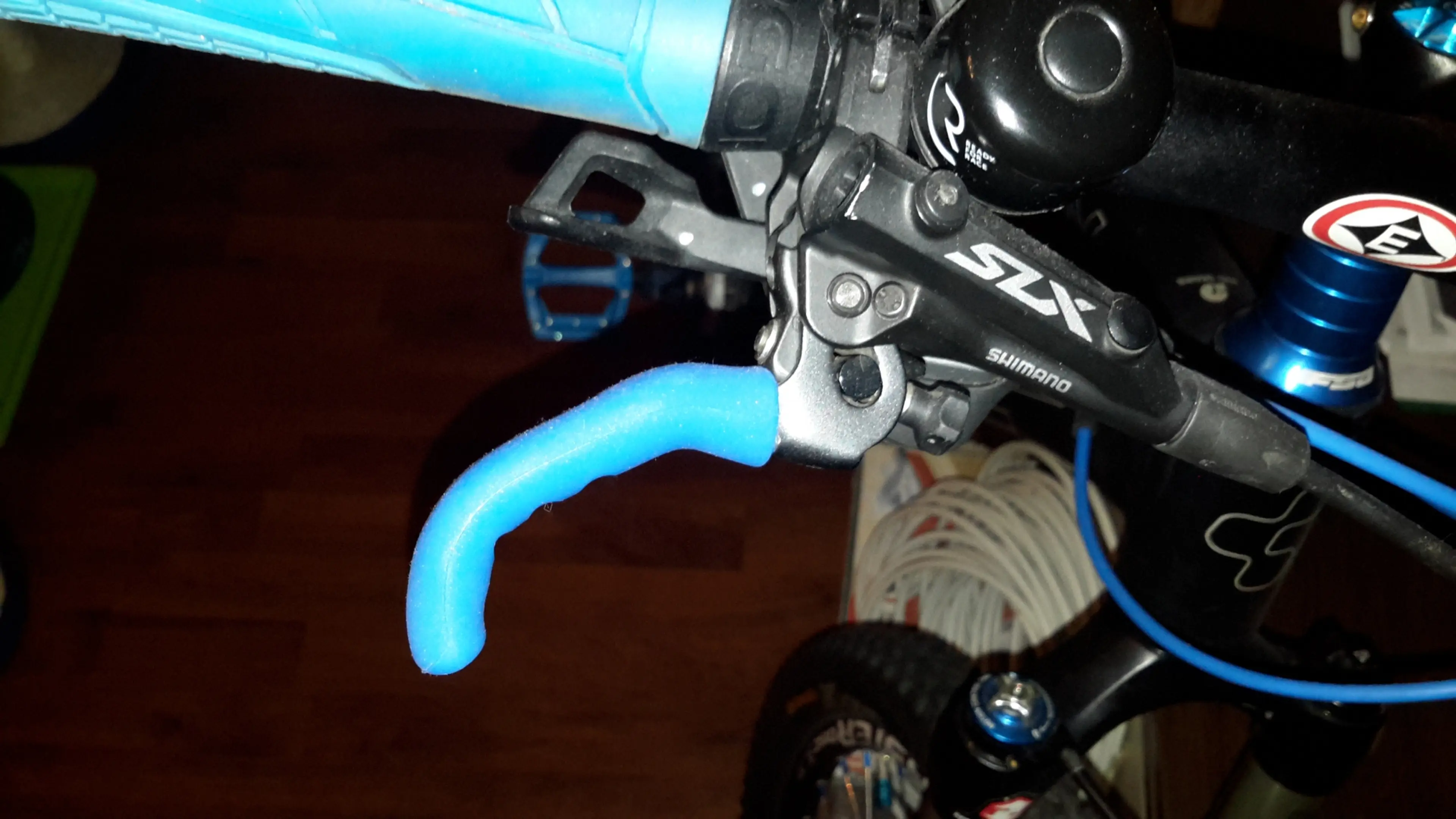 3. Protectie leviere manete frana - silicon - personalizare bike