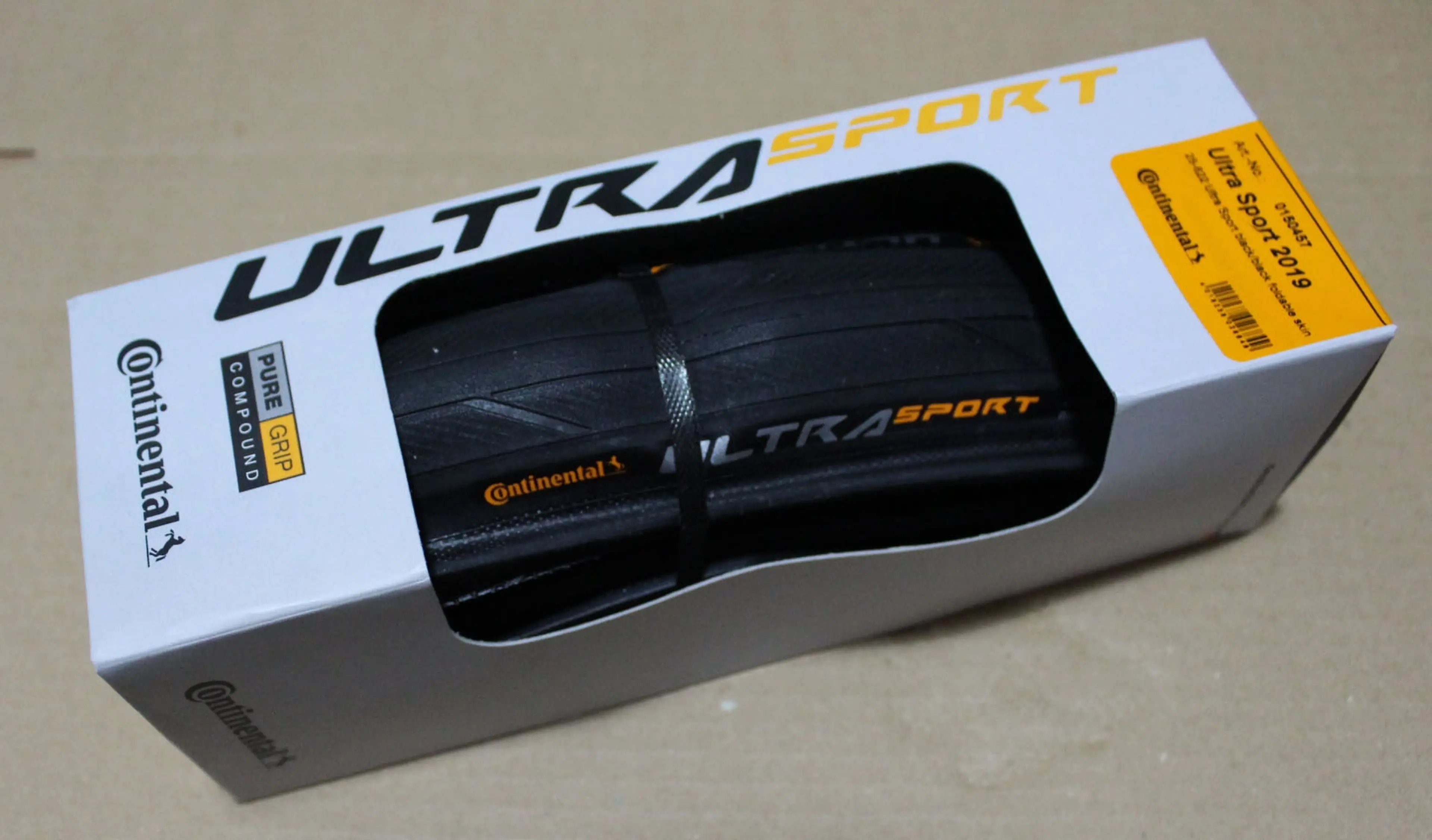 1. Continental Ultra Sport III E25 pliabil 25-622