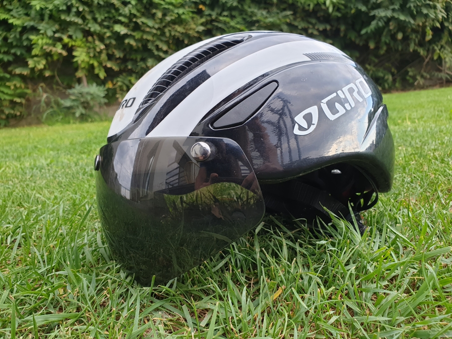 Locomotive Interest Variant Casca Giro model aero pentru ciclism, contratimp sau triathlon - Biciclete second hand - Bazar DirtBike.ro Locomotive Interest Variant Casca Giro model aero pentru ciclism, contratimp sau triathlon - Biciclete second hand - Bazar DirtBike.ro