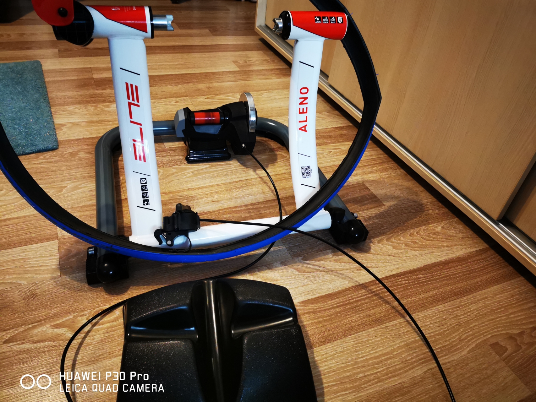 elite aleno smart elastogel turbo trainer