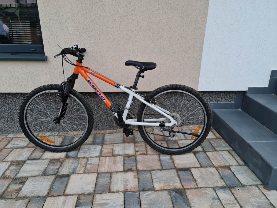 Countryside Torrent Insanity Vand Bicicleta MTB KONA, copii 7-10 ani, perfecta stare, echipare Shimano - Biciclete second hand - Bazar DirtBike.ro Countryside Torrent Insanity Vand Bicicleta MTB KONA, copii 7-10 ani, perfecta stare, echipare Shimano - Biciclete second hand - Bazar DirtBike.ro