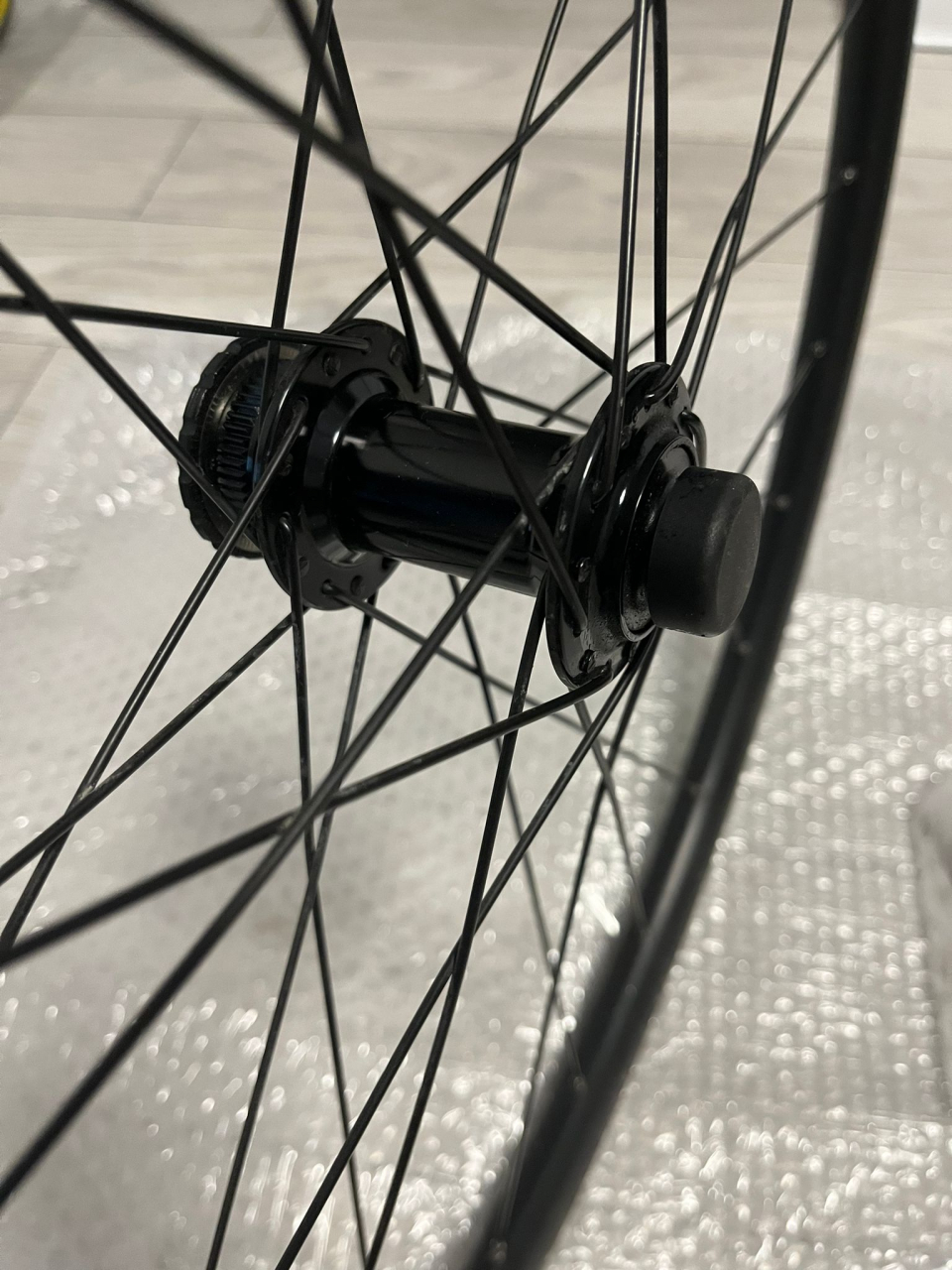 Roti Syncros Race 24 Disc Piese Roţi complete second hand