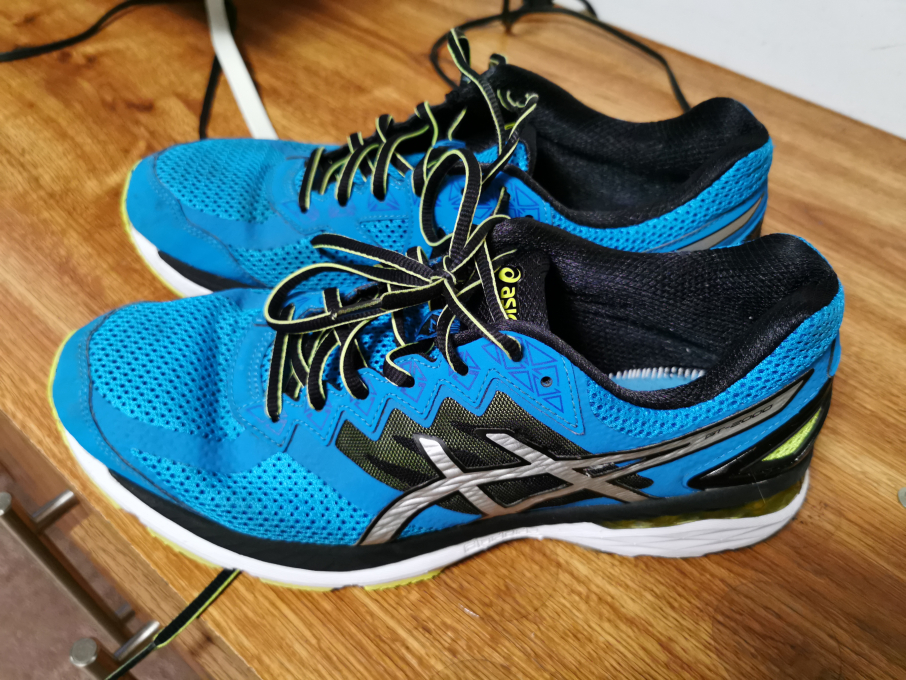 Adidas alergare Asics 43 Echipamente nc l minte second hand