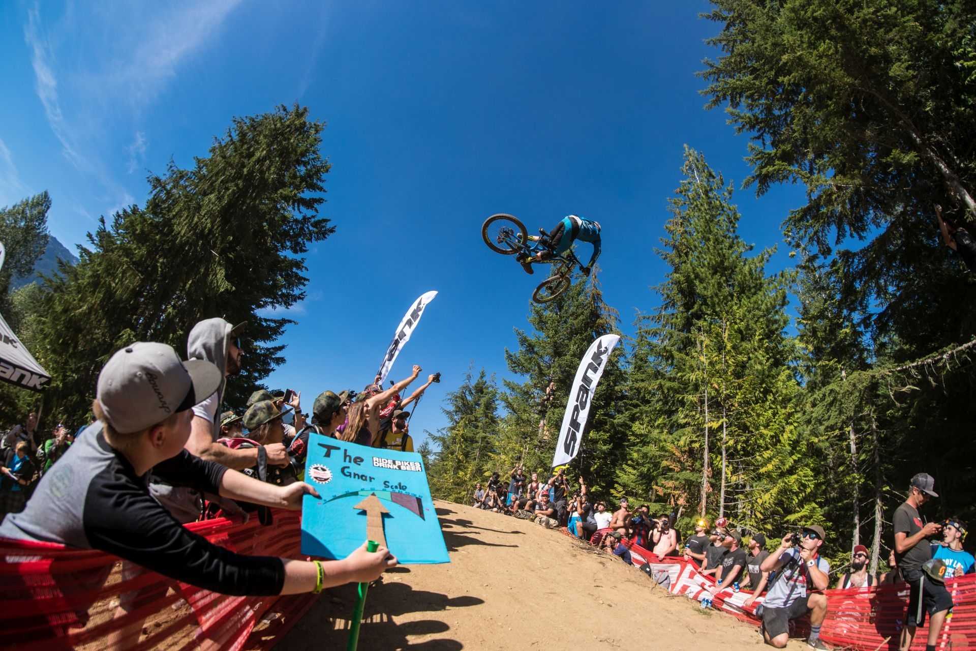 Crankworx Whistler 2016 - savoare foto cu Shepty