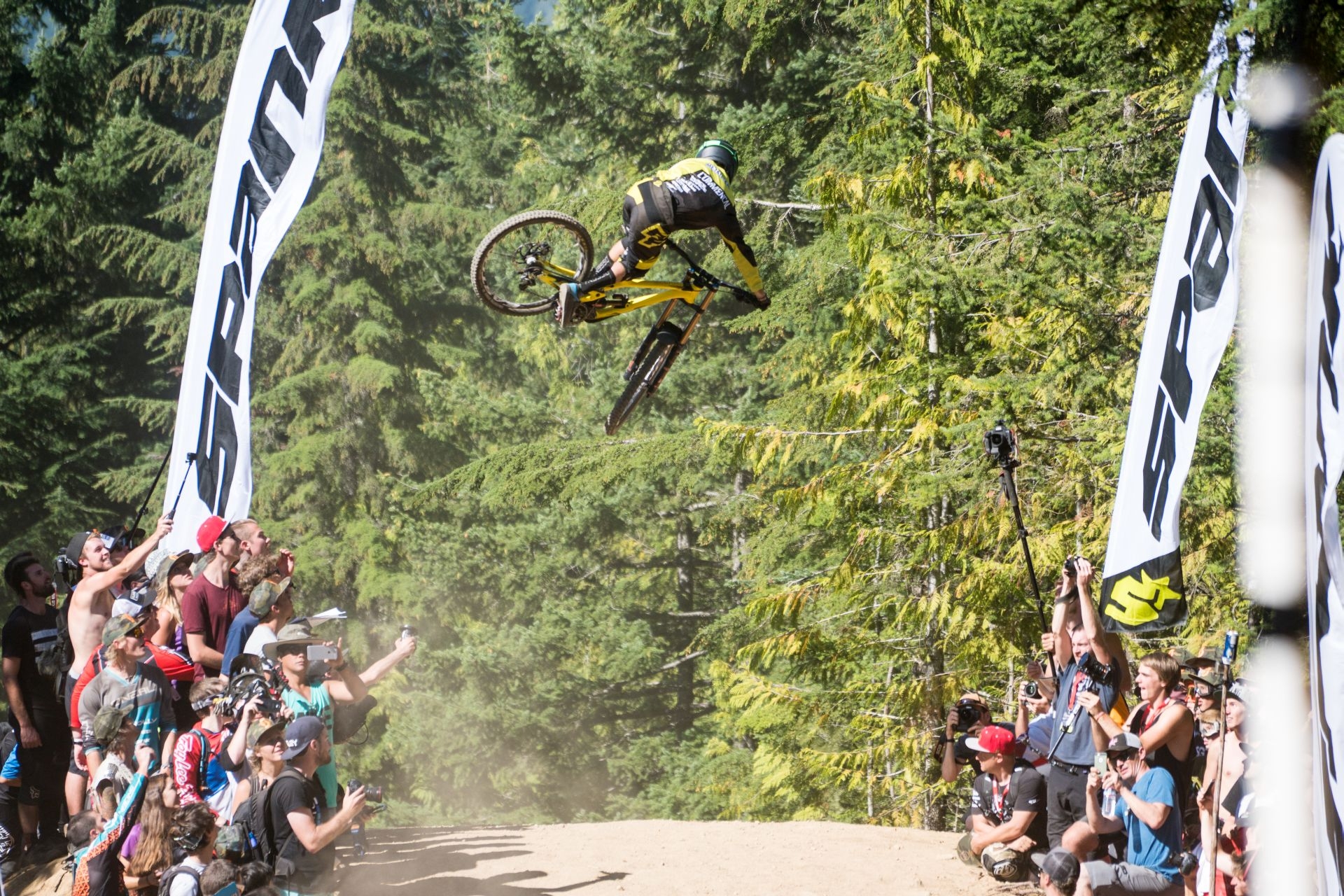 Crankworx Whistler 2016 - savoare foto cu Shepty