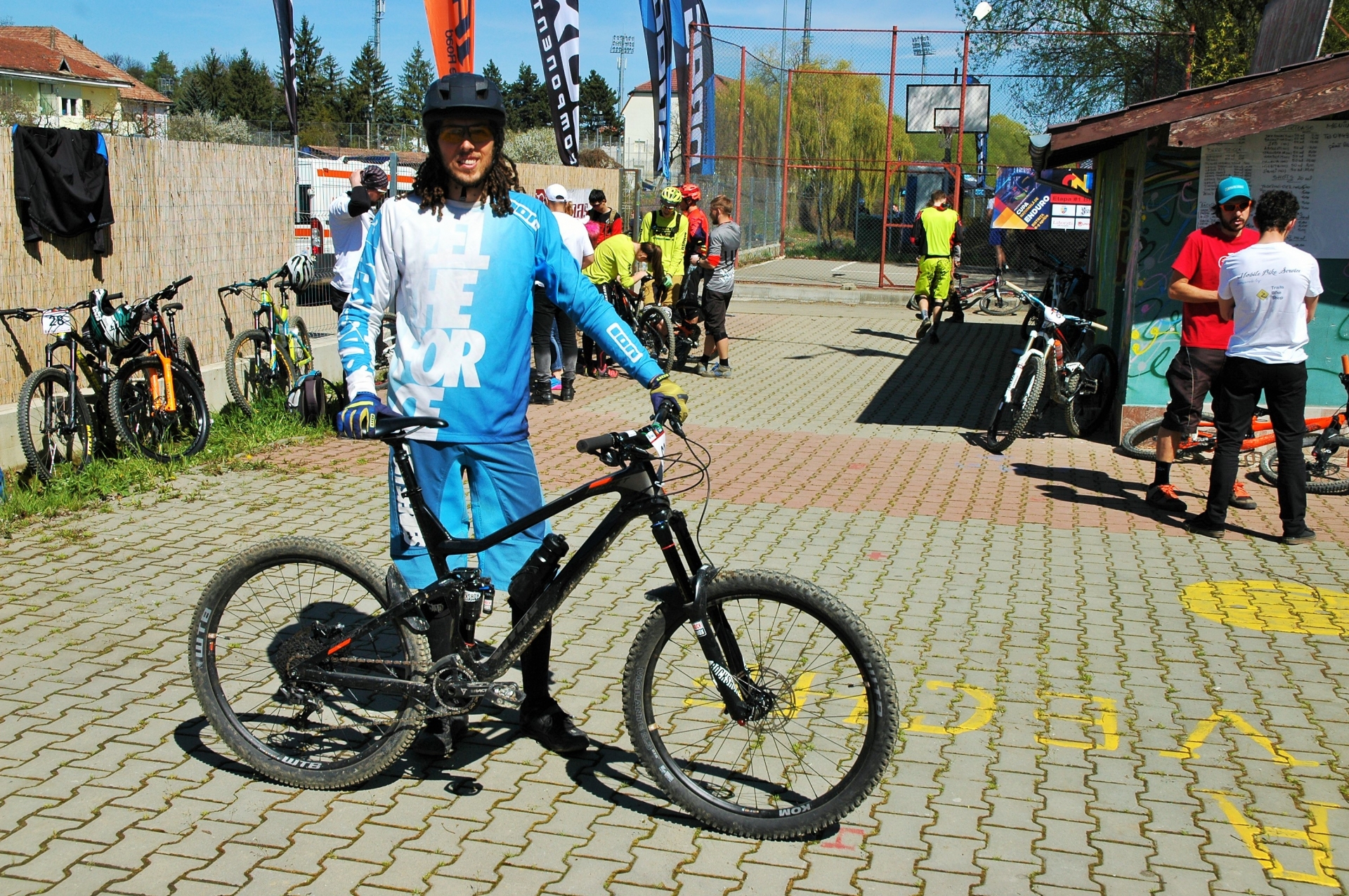 CNE #1 Bistritz Funduro - galerie foto cu rideri și biciclete