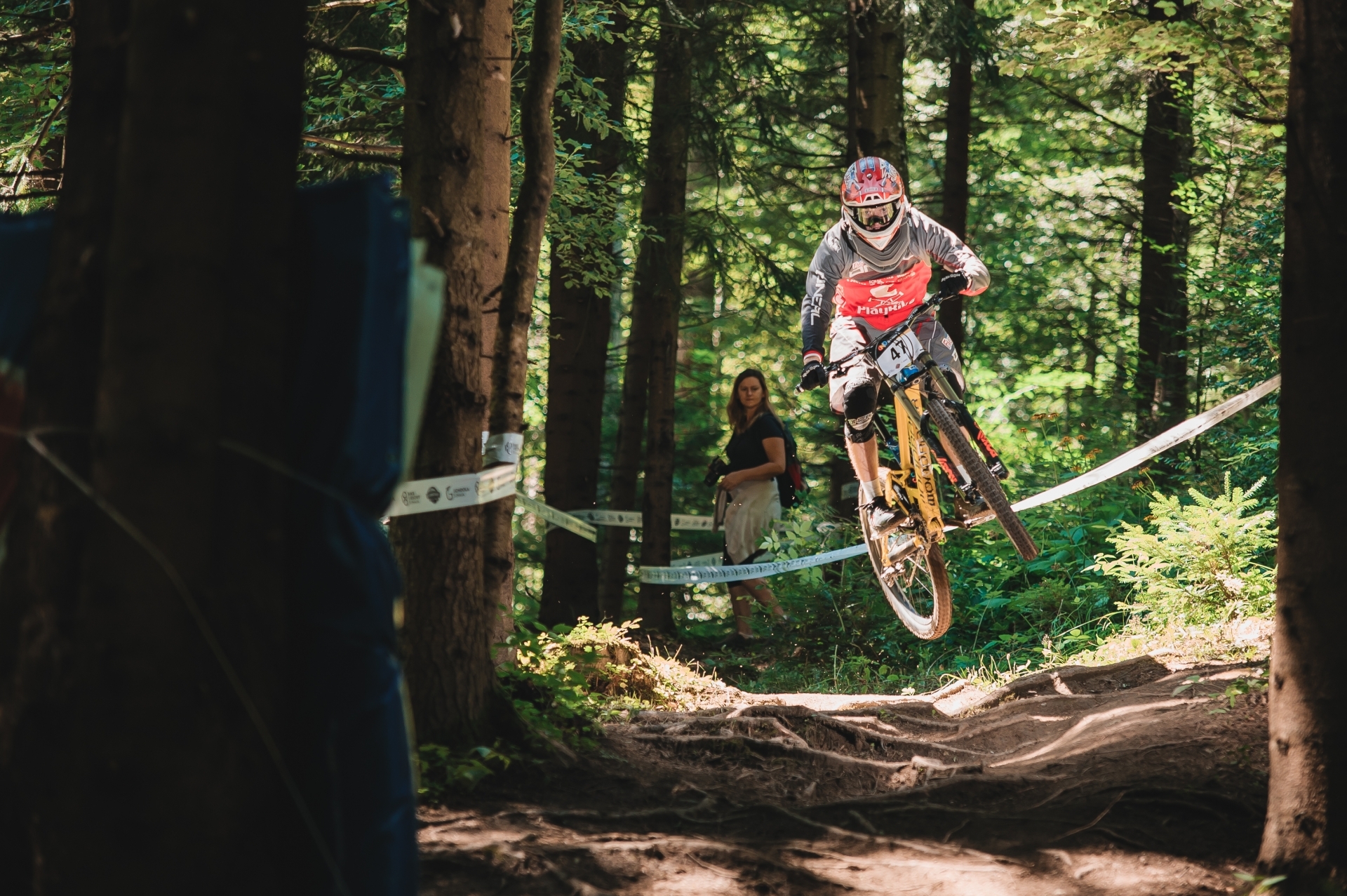 Campionatul Național de Downhill 2017: informații pe două voci