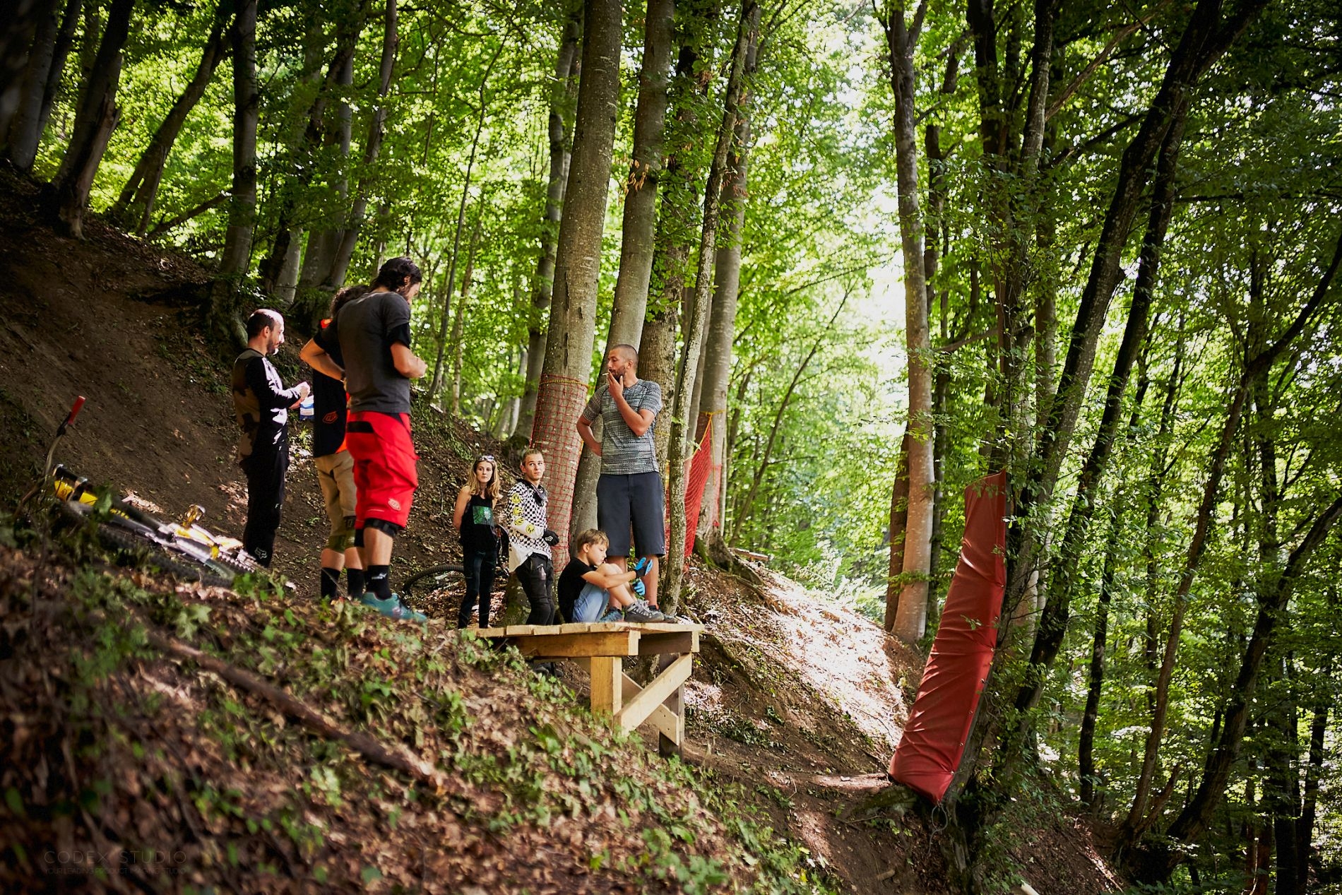 Flow Ride 6 - interviu cu Angelo Bude despre curse de DH, trasee noi și nu numai